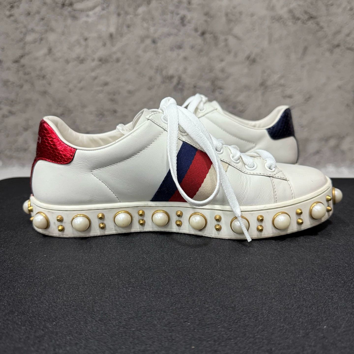 Gucci Gucci Pearl Studded Ace Sneakers Size 36 Size US 6 / IT 36 - 5 Thumbnail