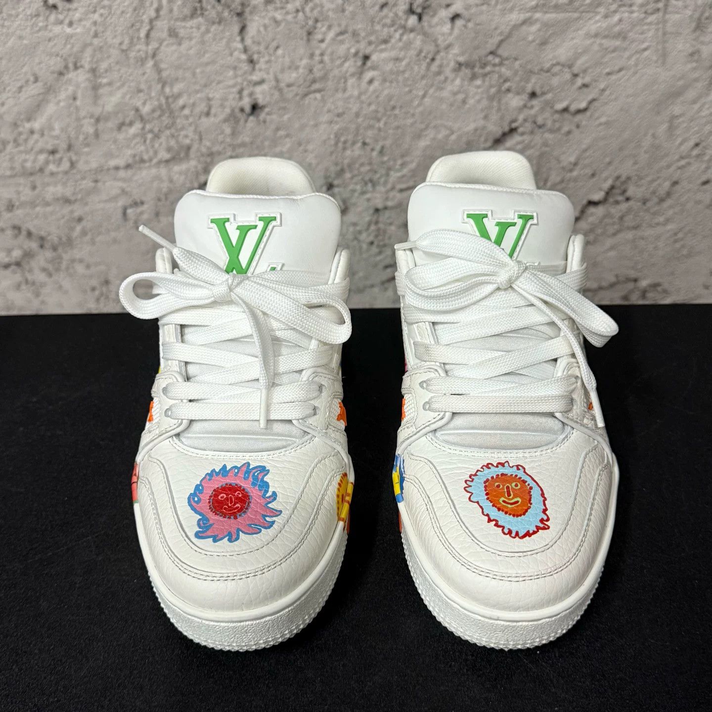 Louis Vuitton Louis Vuitton x Yayoi Kusama Faces Trainer Size 1.5 Size US 4 / IT 34 - 7 Thumbnail