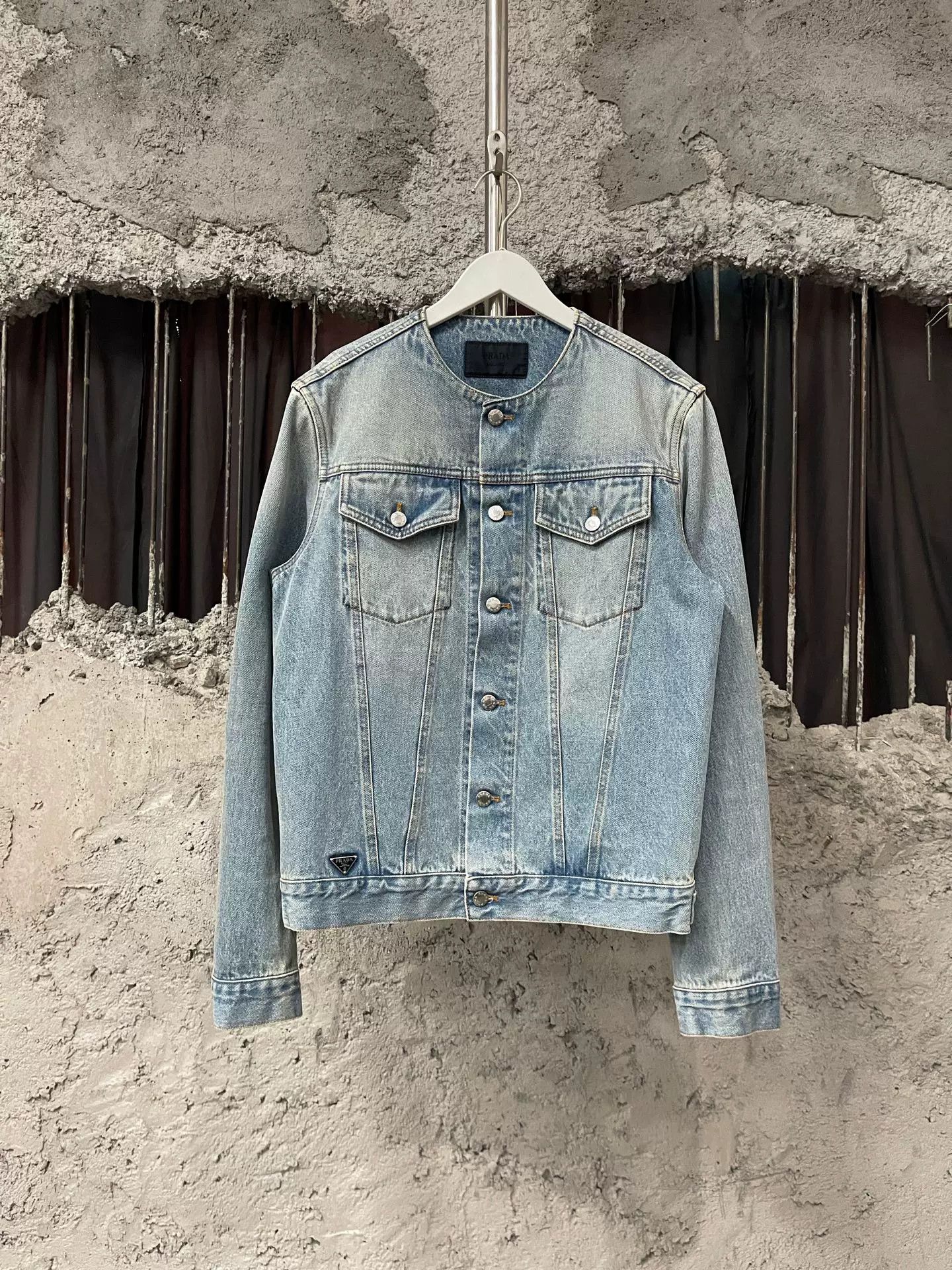 Prada Prada Triangle Logo Denim Jacket Size M Size US M / EU 48-50 / 2 - 2 Thumbnail
