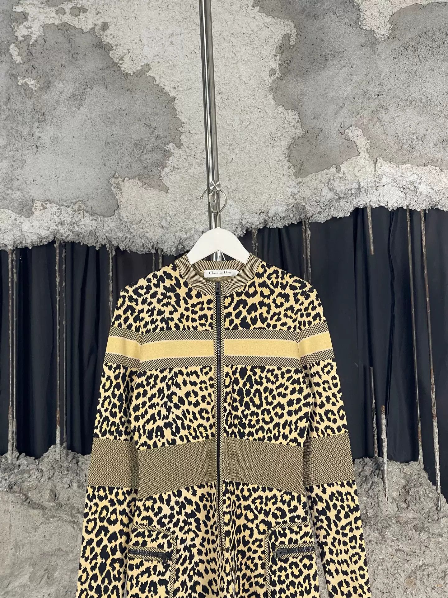 Dior Dior Leopard Zip-Up Knit Dress Size 38 Size S / US 4 / IT 40 - 4 Thumbnail