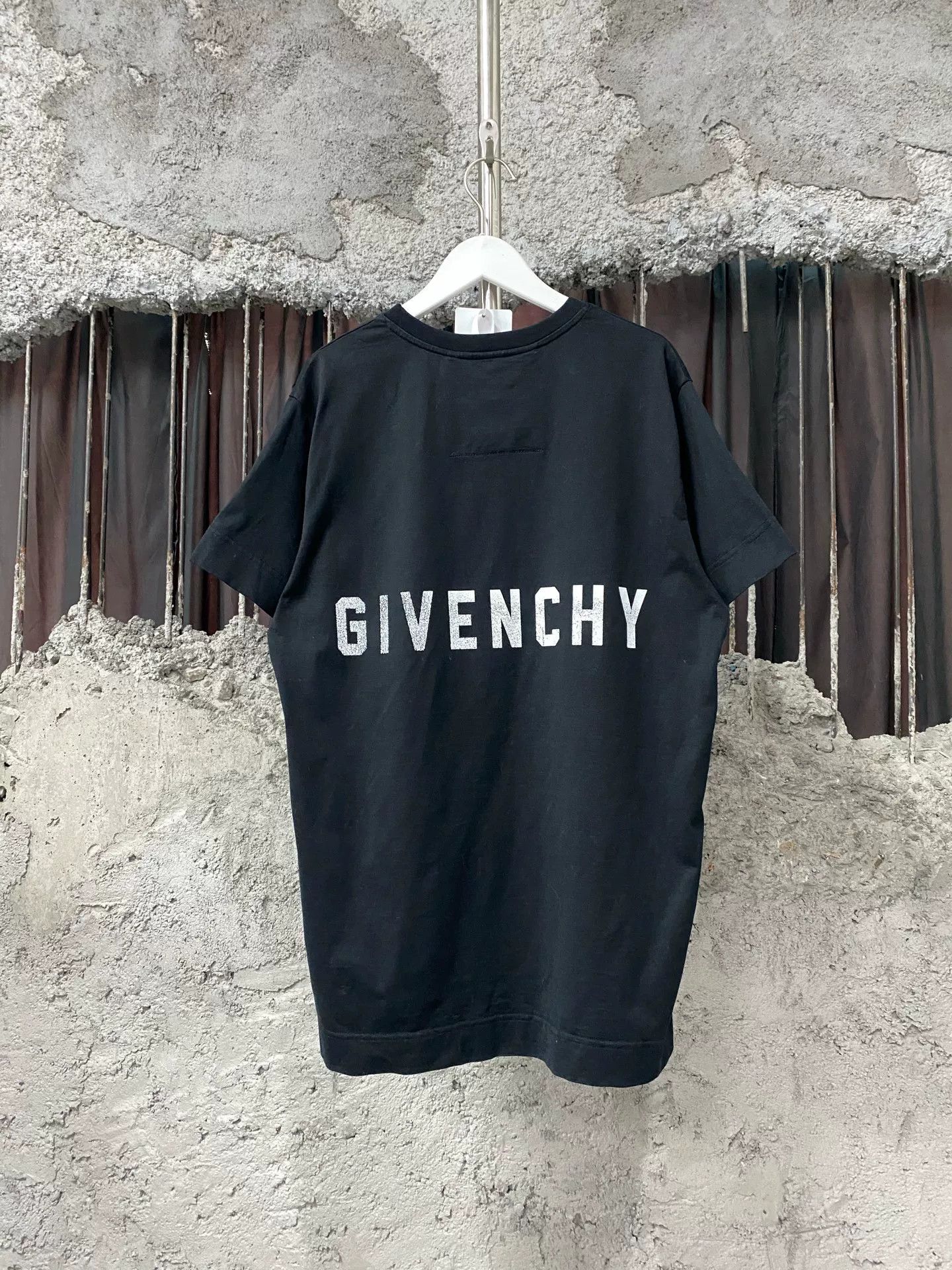 Givenchy Givenchy 4G Logo T-Shirt Size XS Size US XS / EU 42 / 0 - 3 Thumbnail