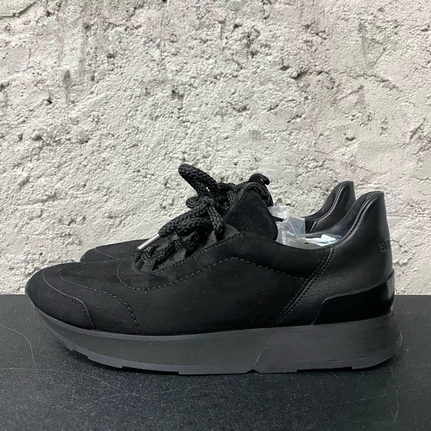 Hermes Hermes Black Suede Low-Top Sneakers Size 37.5 Size US 6.5 / IT 36.5 - 3 Thumbnail