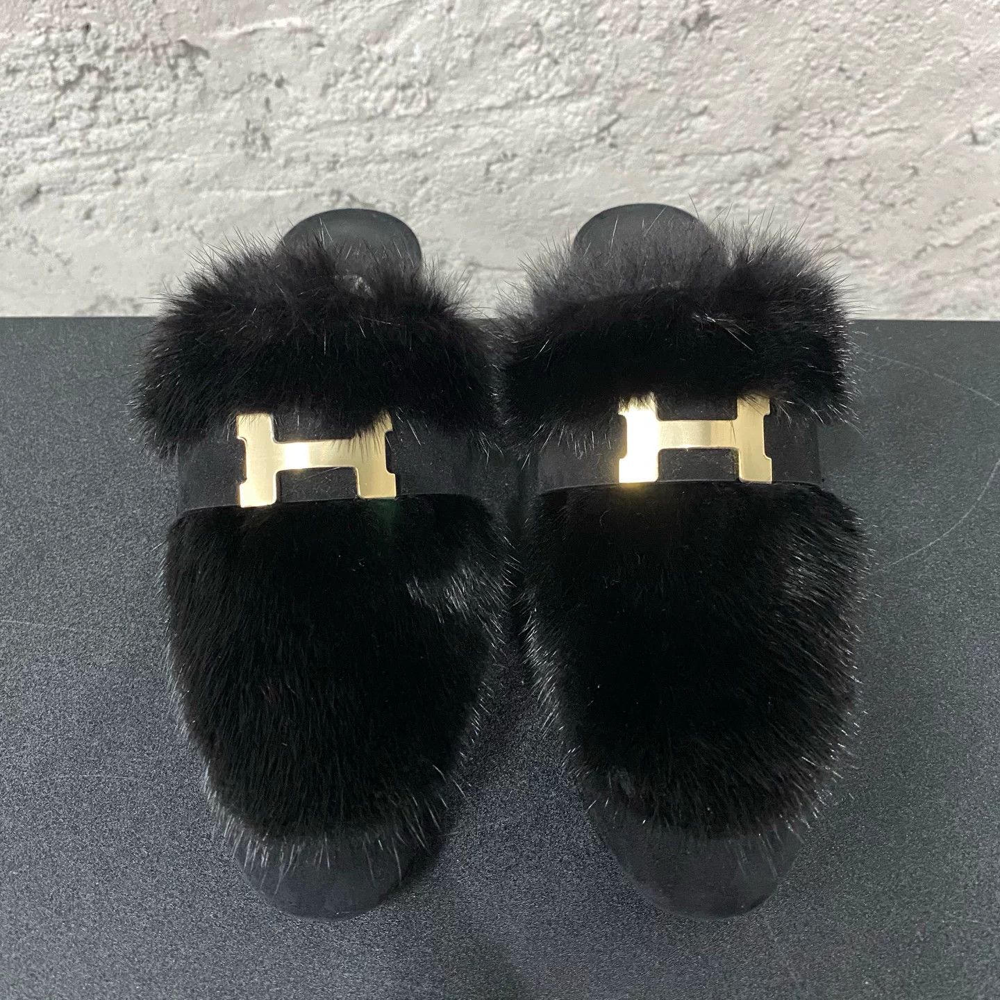 Hermes Hermès Fur Trim Mule Size 37 Size US 7 / IT 37 - 7 Thumbnail