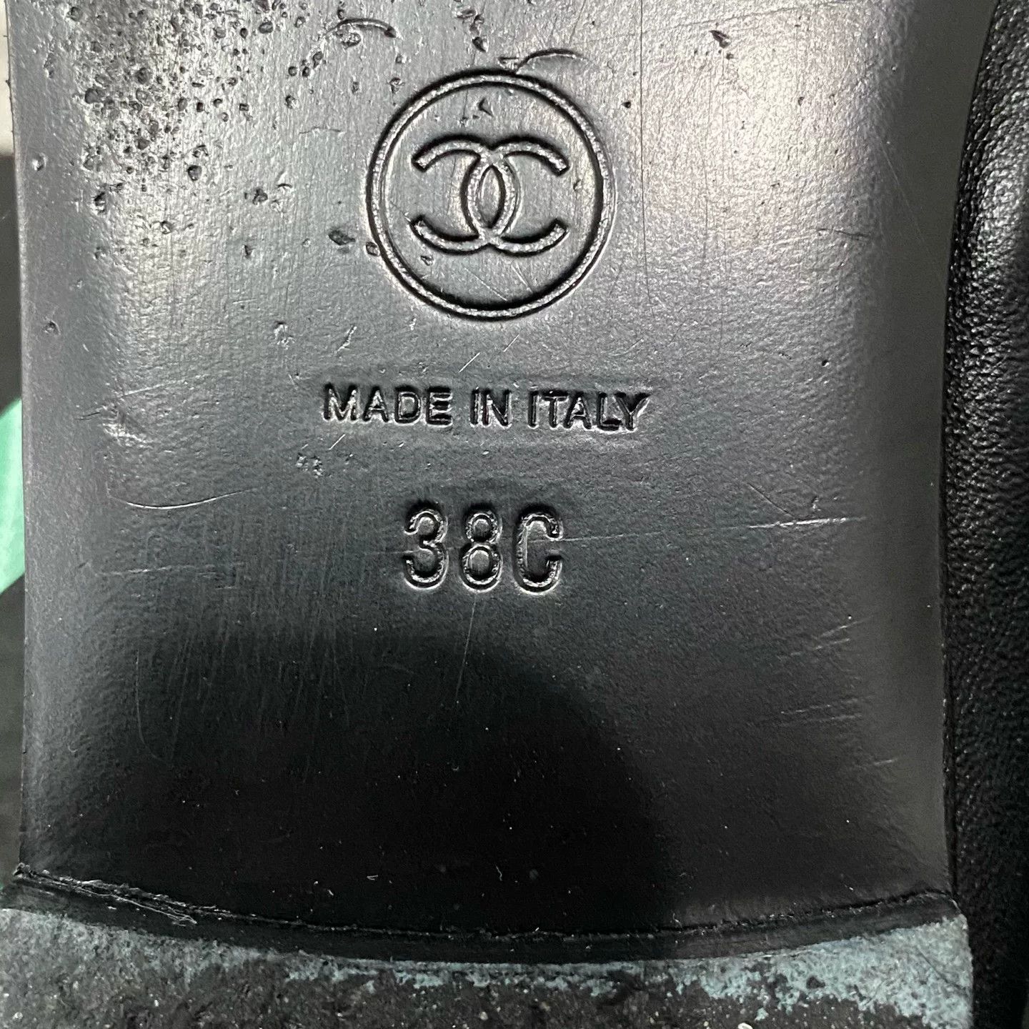 Chanel Chanel Emblem Mary Jane Flats Size 38 Size US 8 / IT 38 - 9 Thumbnail