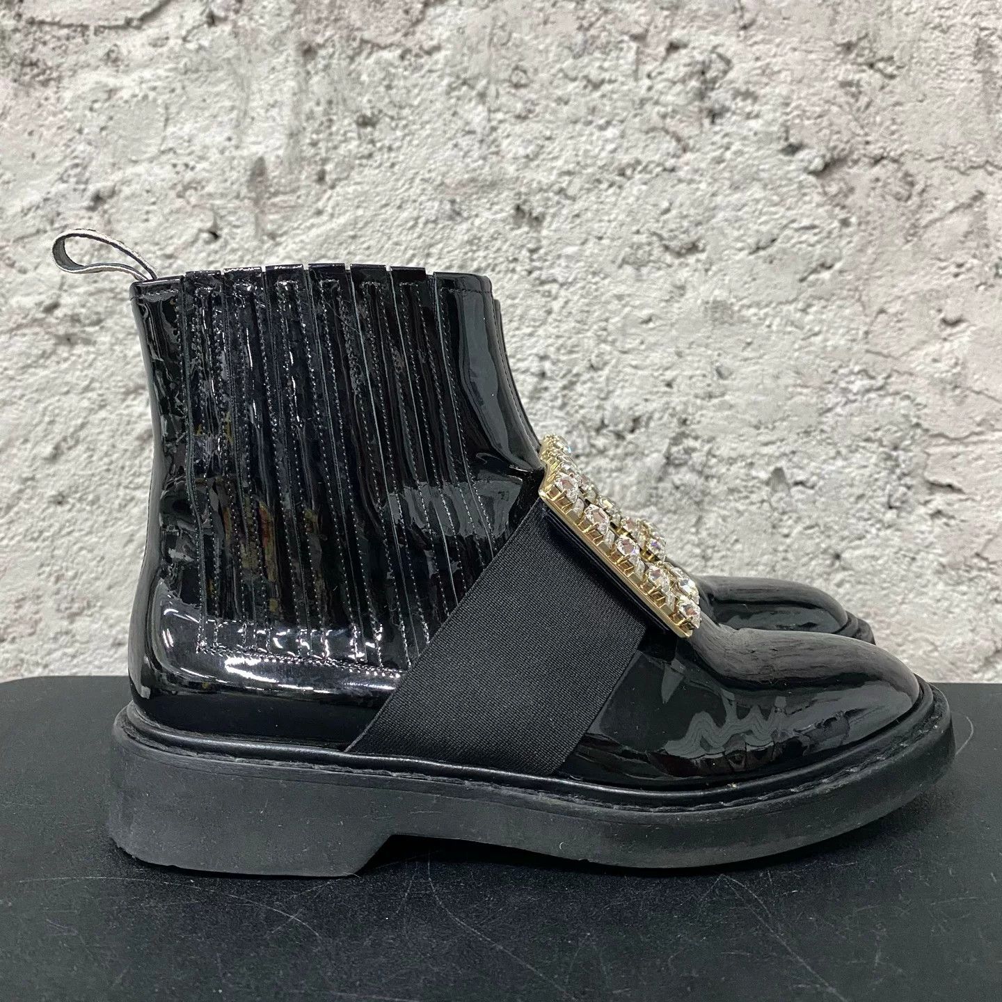 Roger Vivier Roger Vivier Crystal Buckle Patent Boots Size 36 Size US 6 / IT 36 - 2 Thumbnail