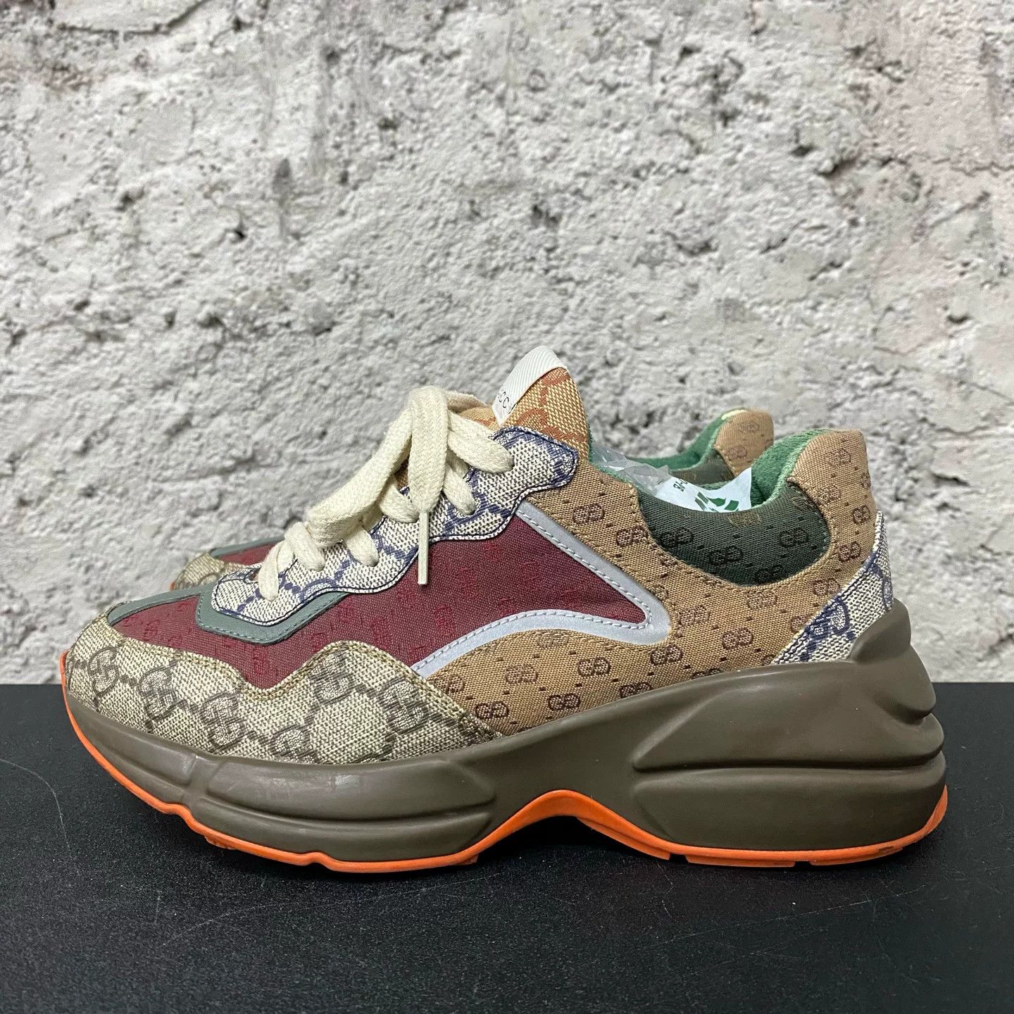 Gucci Gucci GG Logo Chunky Sneakers Size 37 Size US 7 / IT 37 - 3 Thumbnail