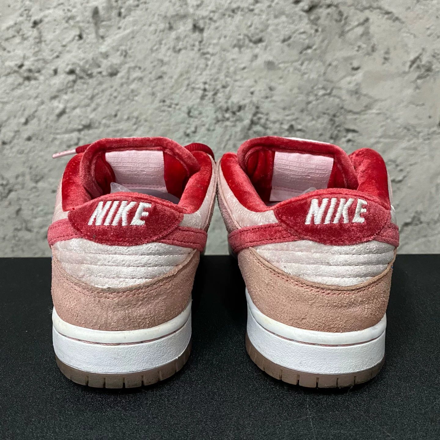Nike Nike SB Dunk Low Strangelove Size 5 Size US 5 / EU 37 - 4 Thumbnail
