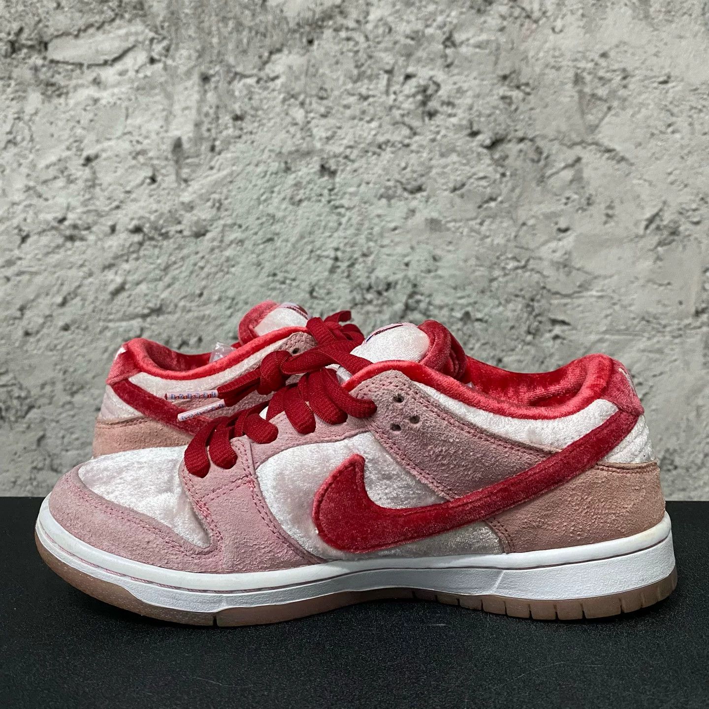 Nike Nike SB Dunk Low Strangelove Size 5 Size US 5 / EU 37 - 6 Thumbnail