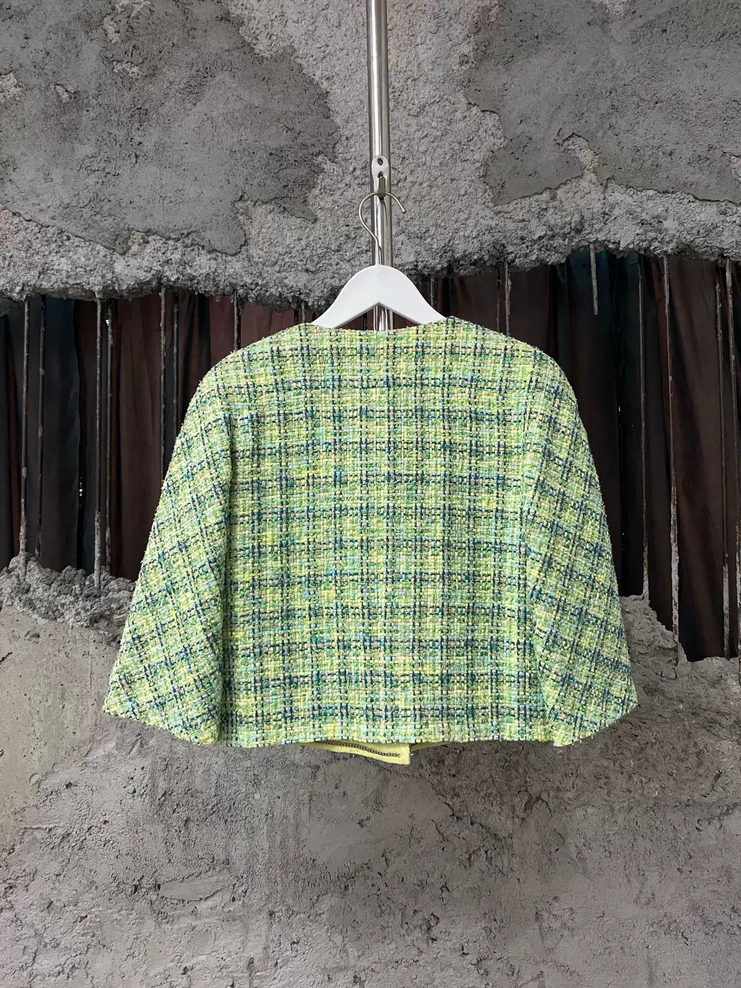 Chanel Chanel Green Tweed Jacket Size 34 Size XS / US 0-2 / IT 36-38 - 3 Thumbnail