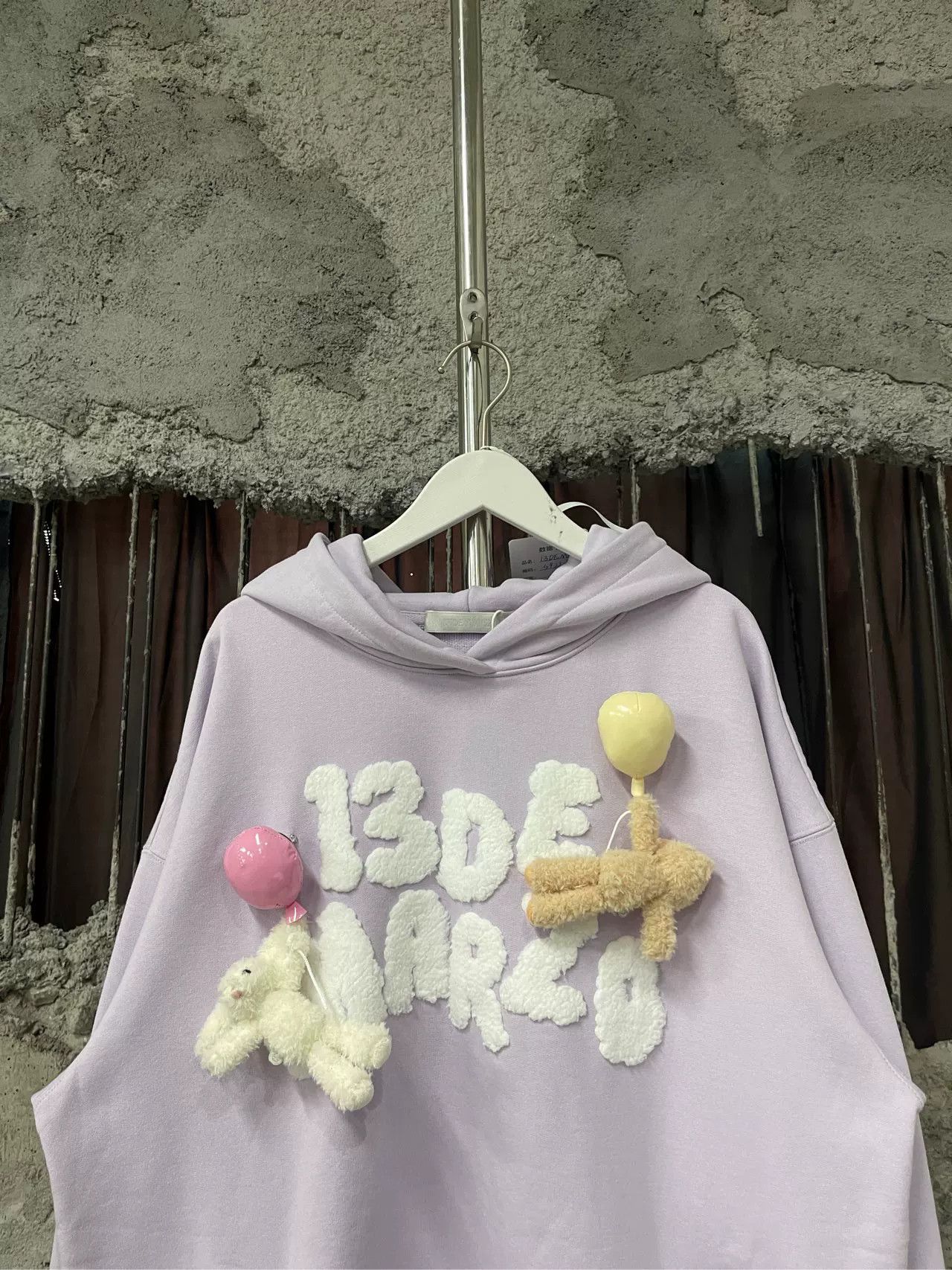 13DE MARZO 13DE MARZO Purple Applique Hoodie Size M Size US M / EU 48-50 / 2 - 5 Thumbnail