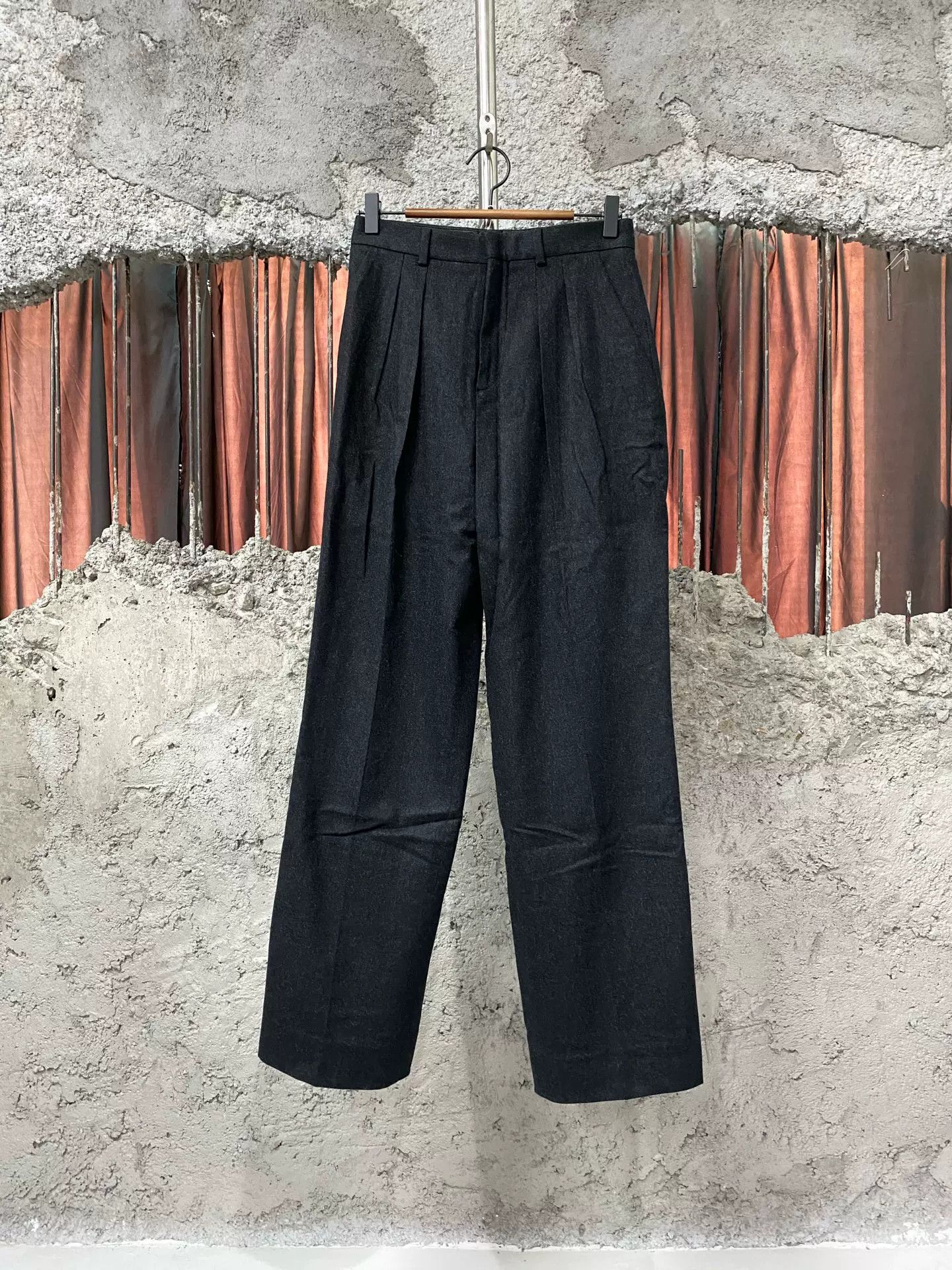 Celine Celine Wool Trousers Size 38 Size 27" / US 4 / IT 40 - 2 Thumbnail