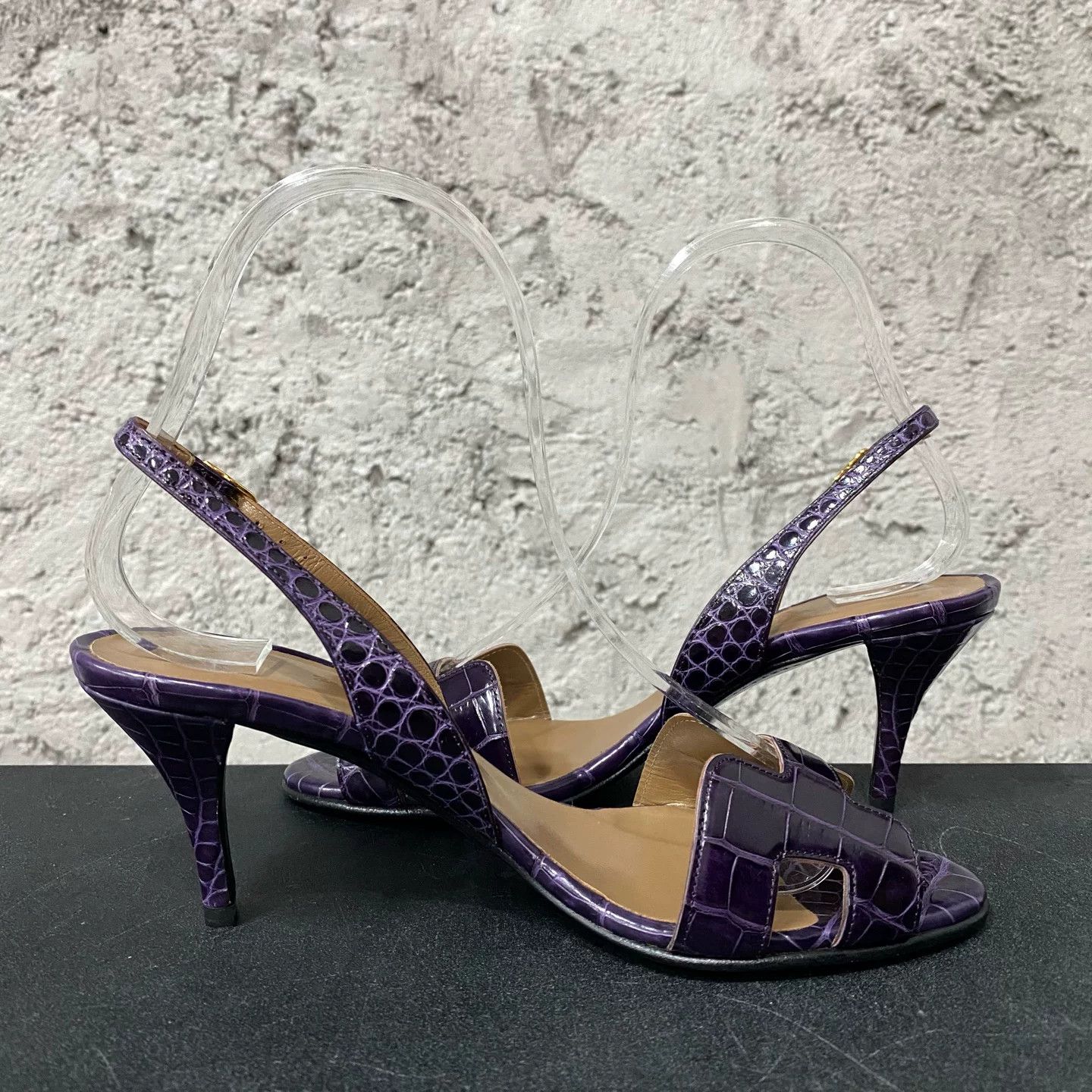 Hermes Hermès Purple Crocodile-Embossed Sandals Size 36 Size US 6 / IT 36 - 5 Thumbnail