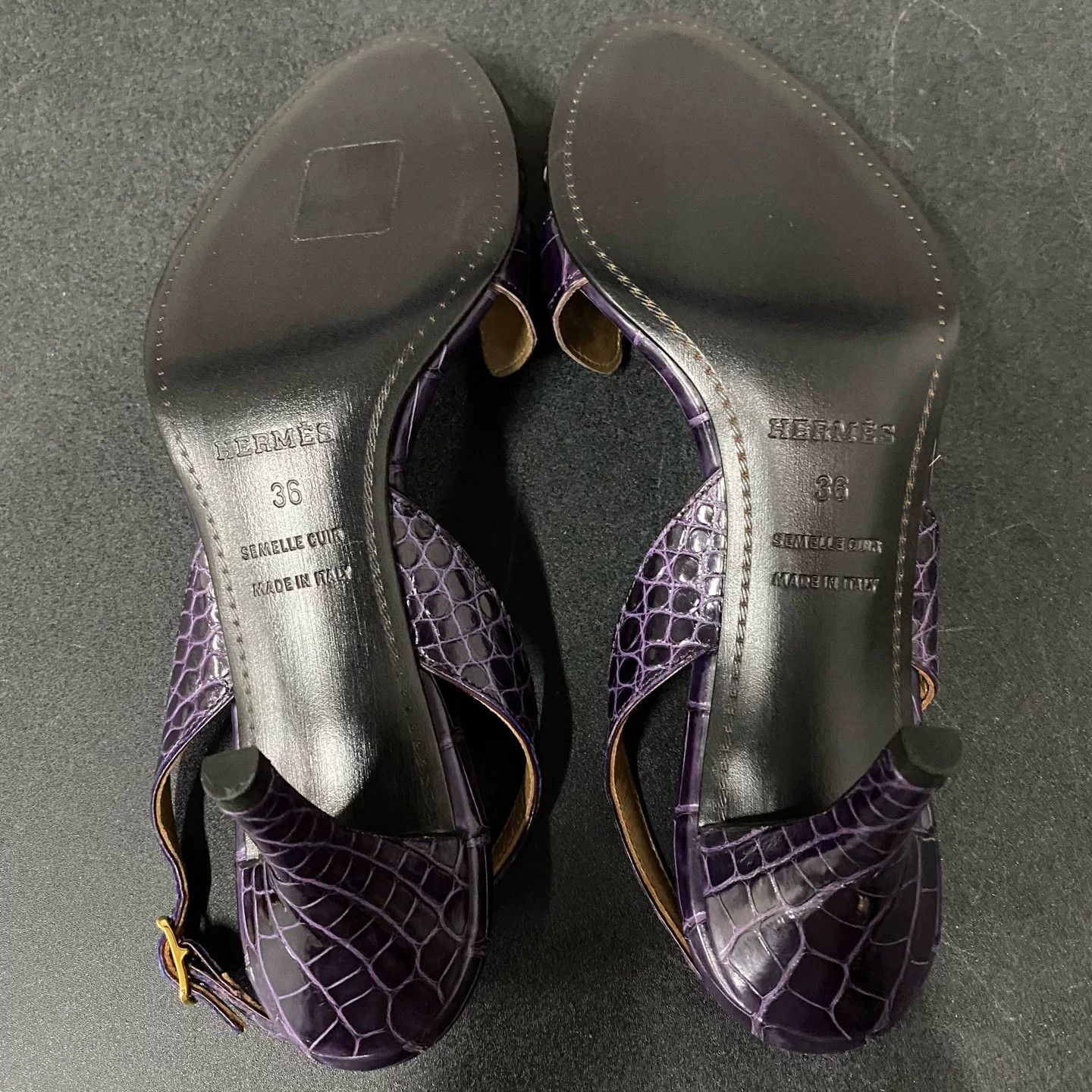 Hermes Hermès Purple Crocodile-Embossed Sandals Size 36 Size US 6 / IT 36 - 8 Thumbnail