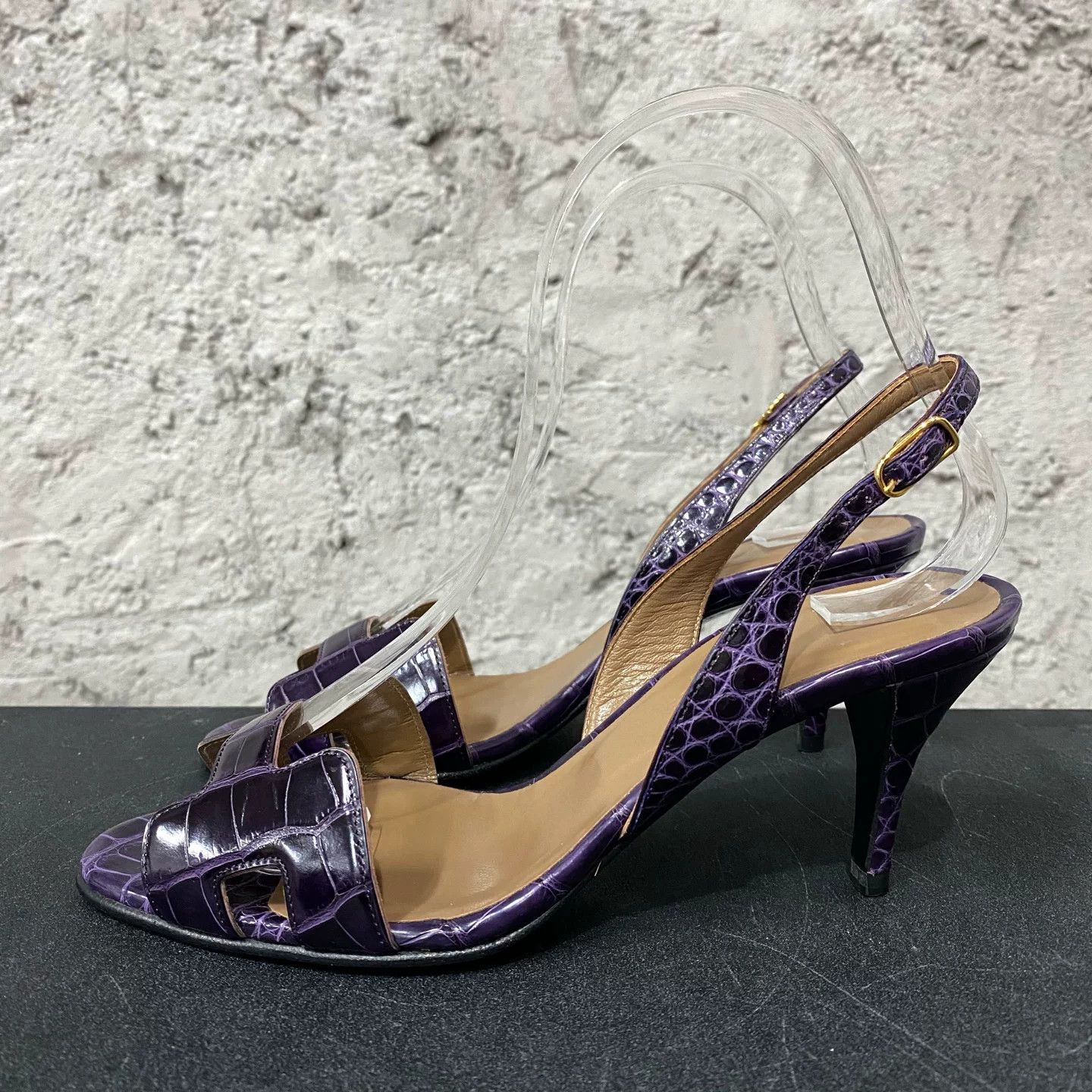 Hermes Hermès Purple Crocodile-Embossed Sandals Size 36 Size US 6 / IT 36 - 3 Thumbnail