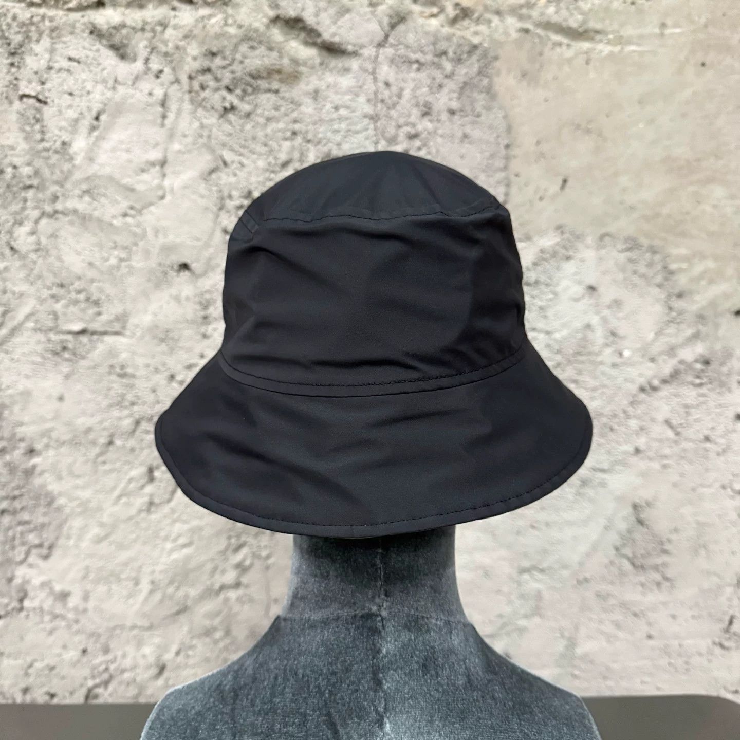 Canada Goose × Y/Project Canada Goose x Y/Project Logo Bucket Hat One Size Size ONE SIZE - 3 Thumbnail