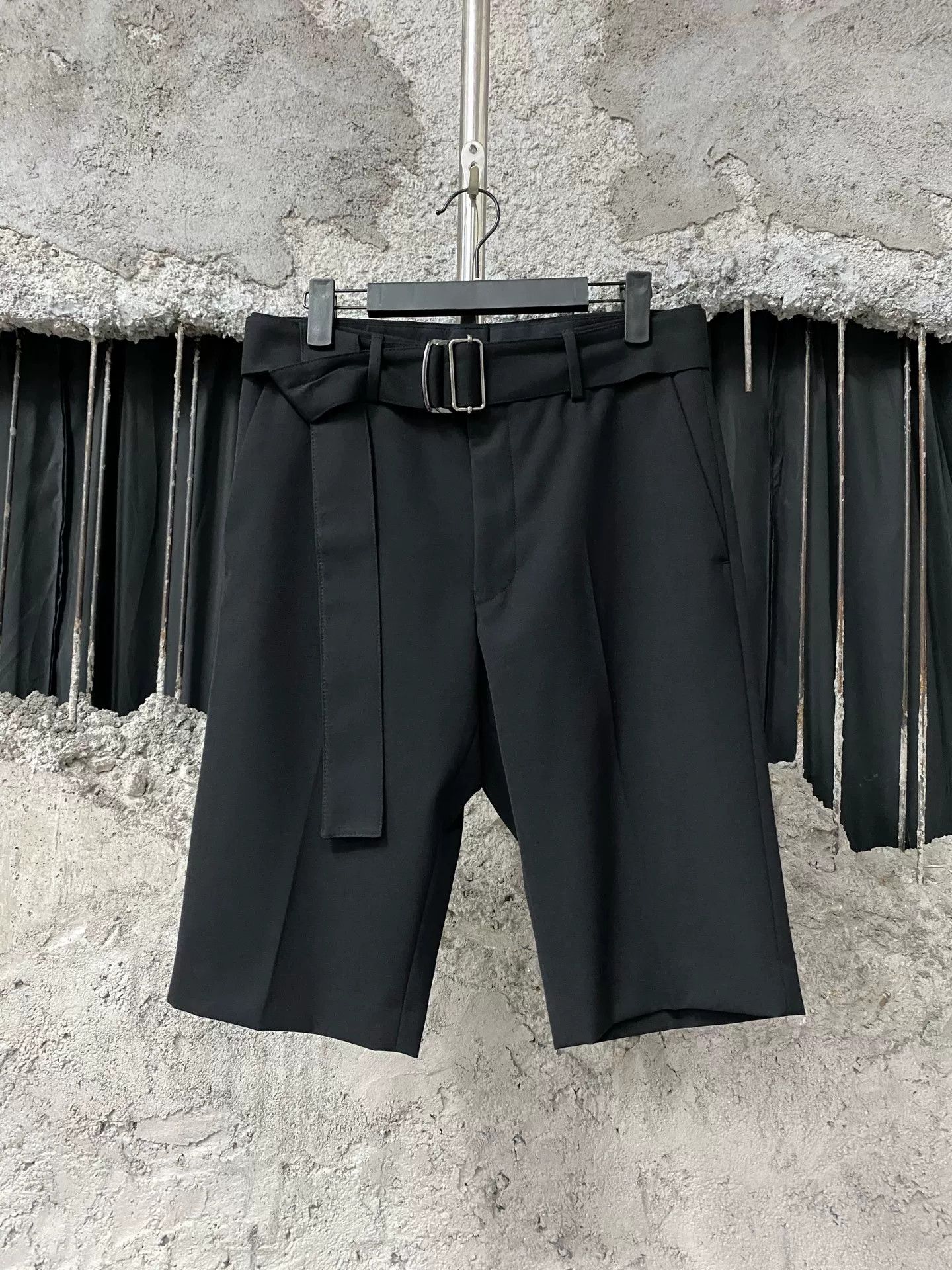 Dries Van Noten Dries Van Noten Belted Shorts Size 30 Size US 30 / EU 46 - 2 Thumbnail