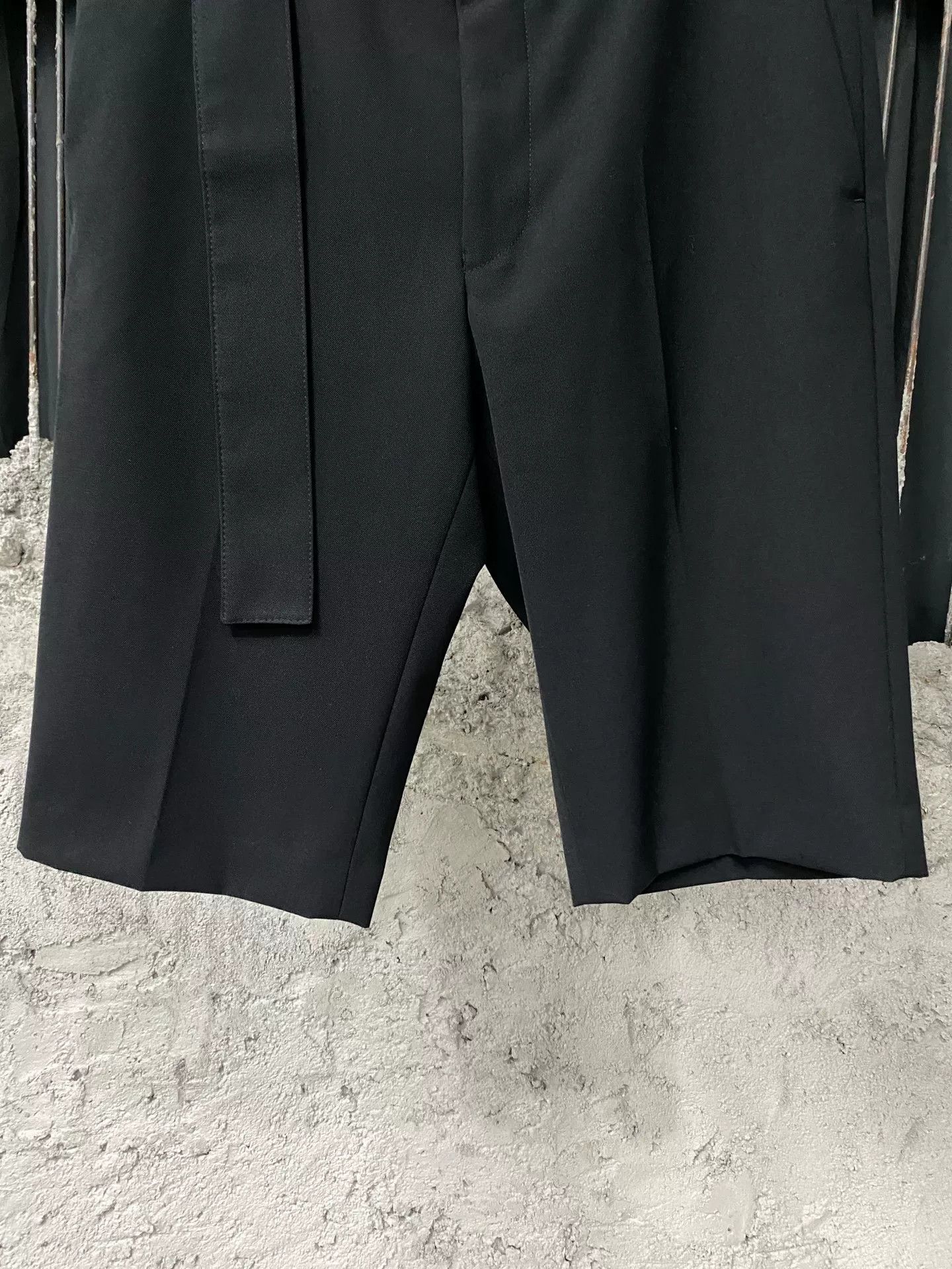 Dries Van Noten Dries Van Noten Belted Shorts Size 30 Size US 30 / EU 46 - 5 Thumbnail