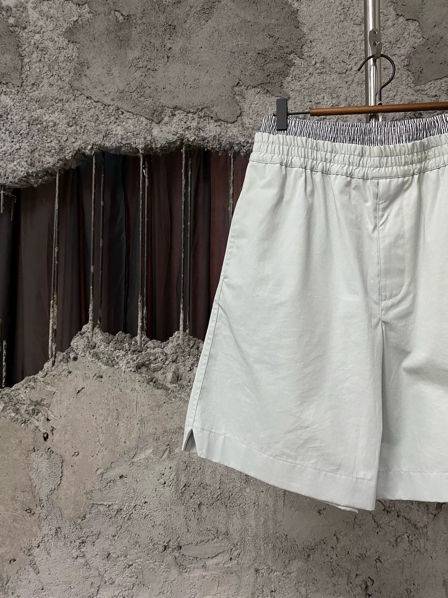 Bottega Veneta Bottega Veneta Striped Waist Cotton Shorts Size S Size US 30 / EU 46 - 4 Thumbnail