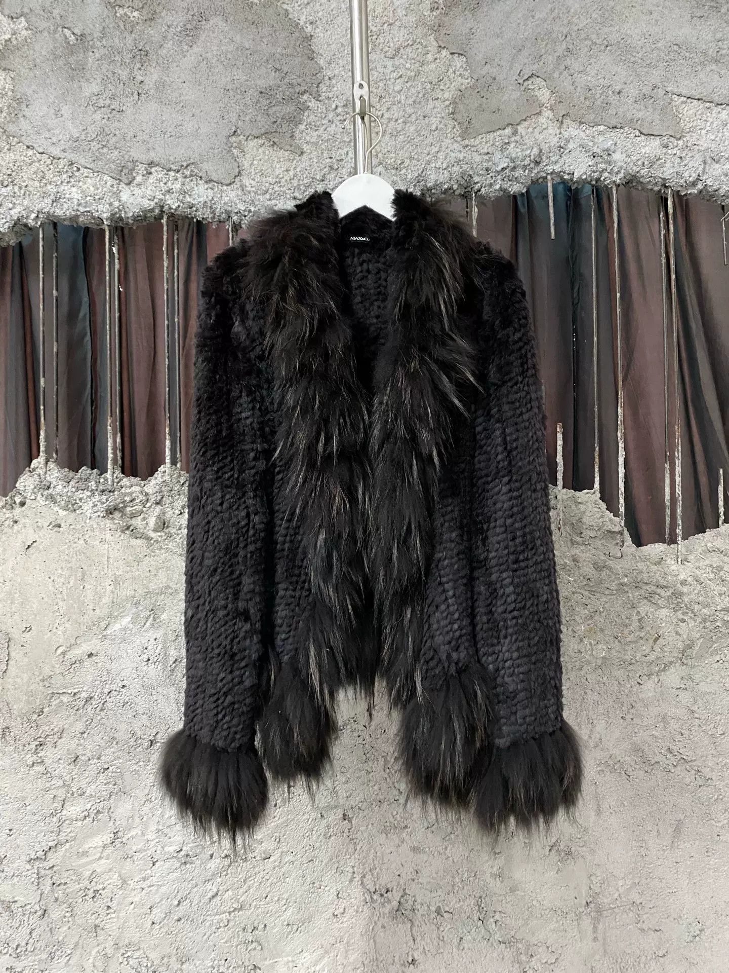 MAX&Co. MAX&Co Rabbit Fur Jacket Size M Size M / US 6-8 / IT 42-44 - 2 Thumbnail