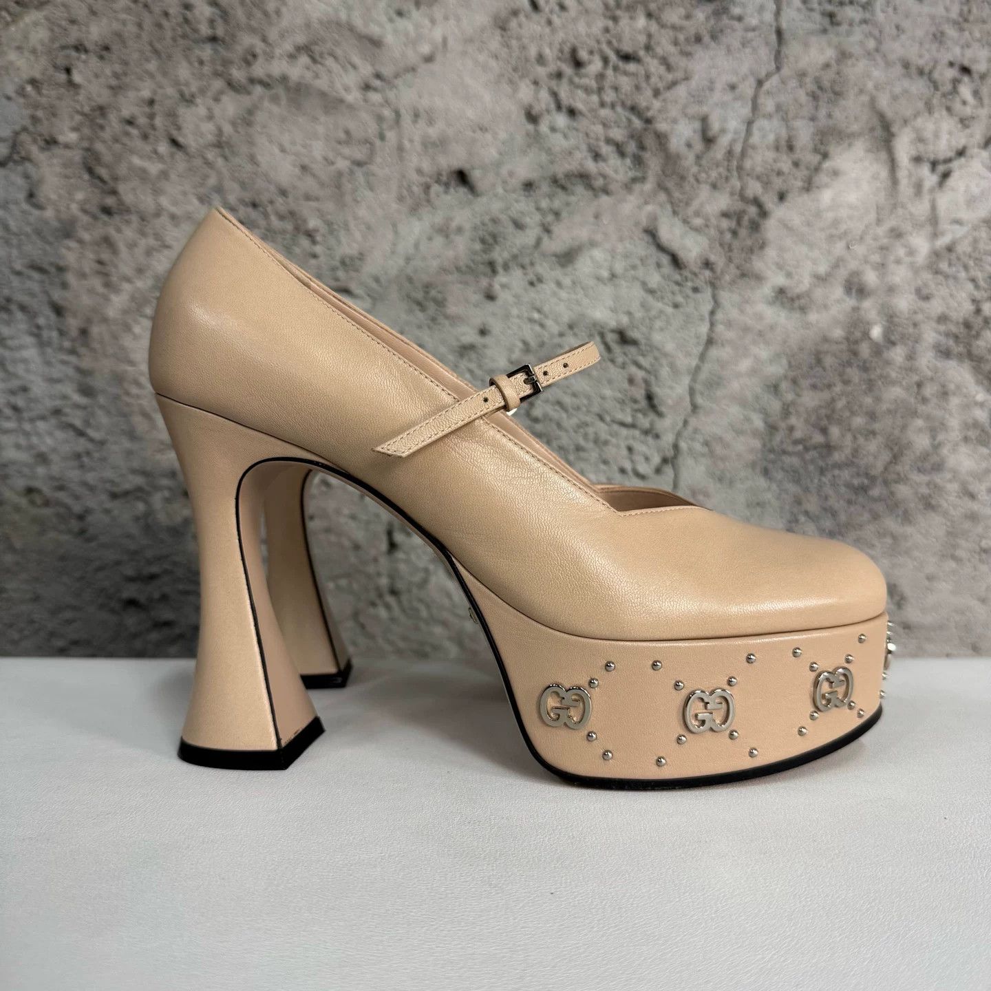 Gucci Gucci Studded Platform Heels Size 37 Size US 7 / IT 37 - 3 Thumbnail