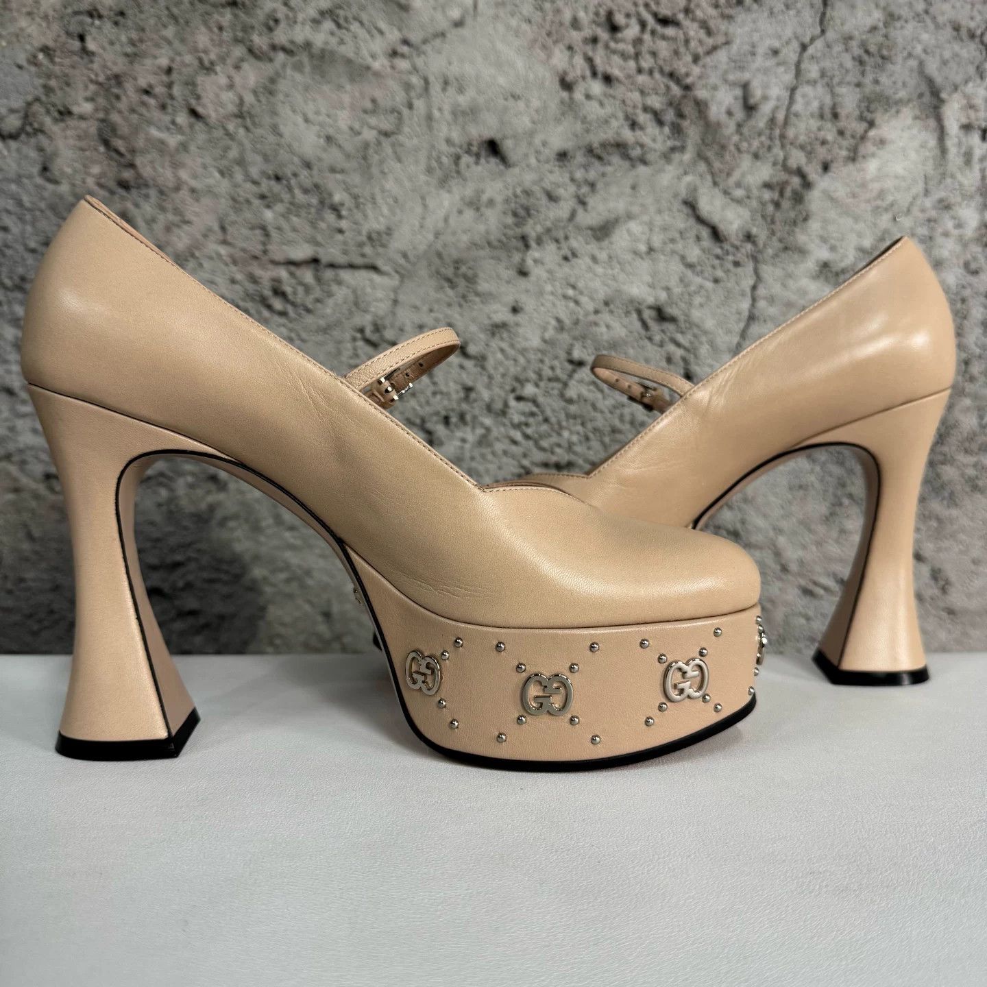 Gucci Gucci Studded Platform Heels Size 37 Size US 7 / IT 37 - 6 Thumbnail