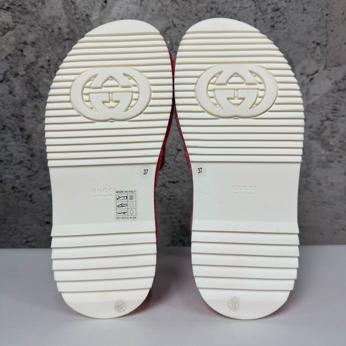 Gucci Gucci Pink Logo Platform Slides Size 37 Size US 7 / IT 37 - 9 Thumbnail