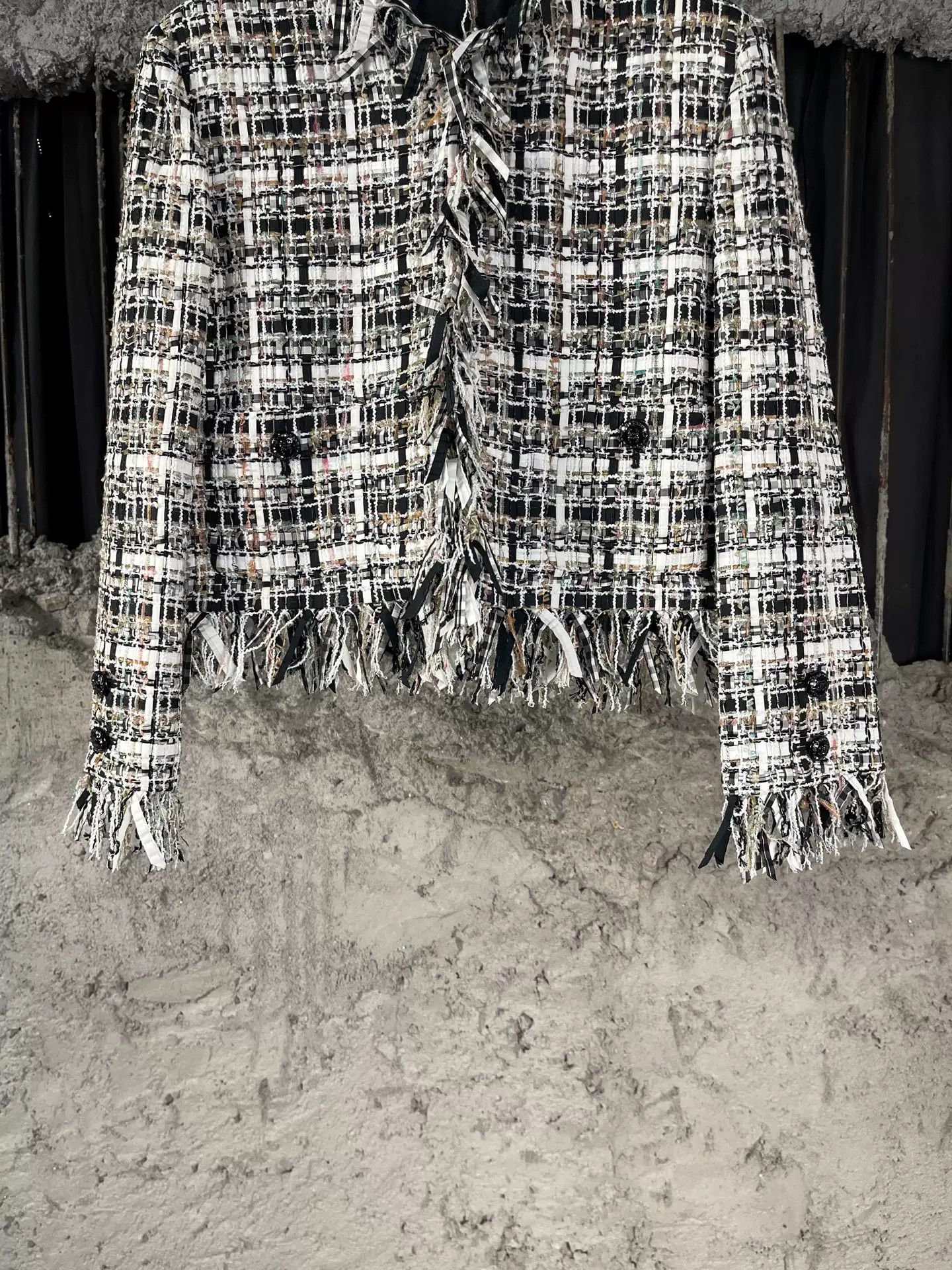 Chanel Chanel Tweed Fringe Jacket Size 36 Size XS / US 0-2 / IT 36-38 - 5 Thumbnail