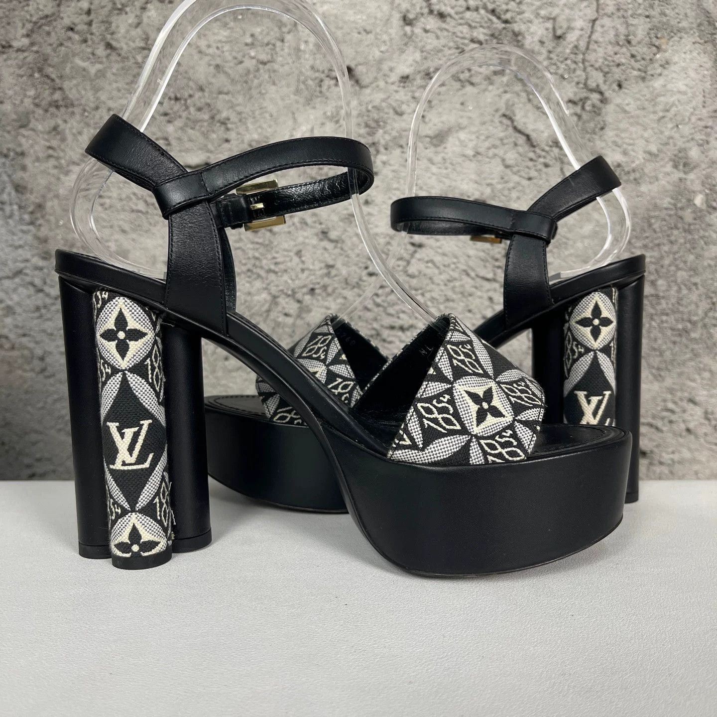 Louis Vuitton Louis Vuitton 1854 Jacquard Platform Heels Size 37 Size US 7 / IT 37 - 6 Thumbnail