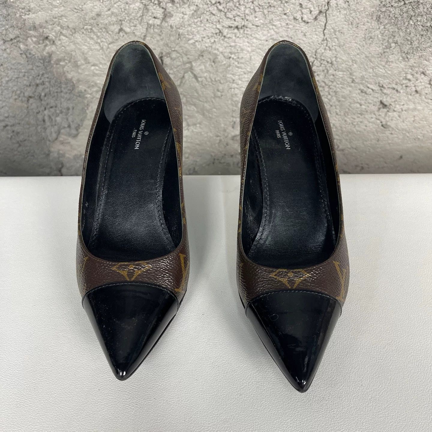 Louis Vuitton Louis Vuitton Monogram Pointed Toe Pumps Size 36 Size US 6 / IT 36 - 8 Thumbnail