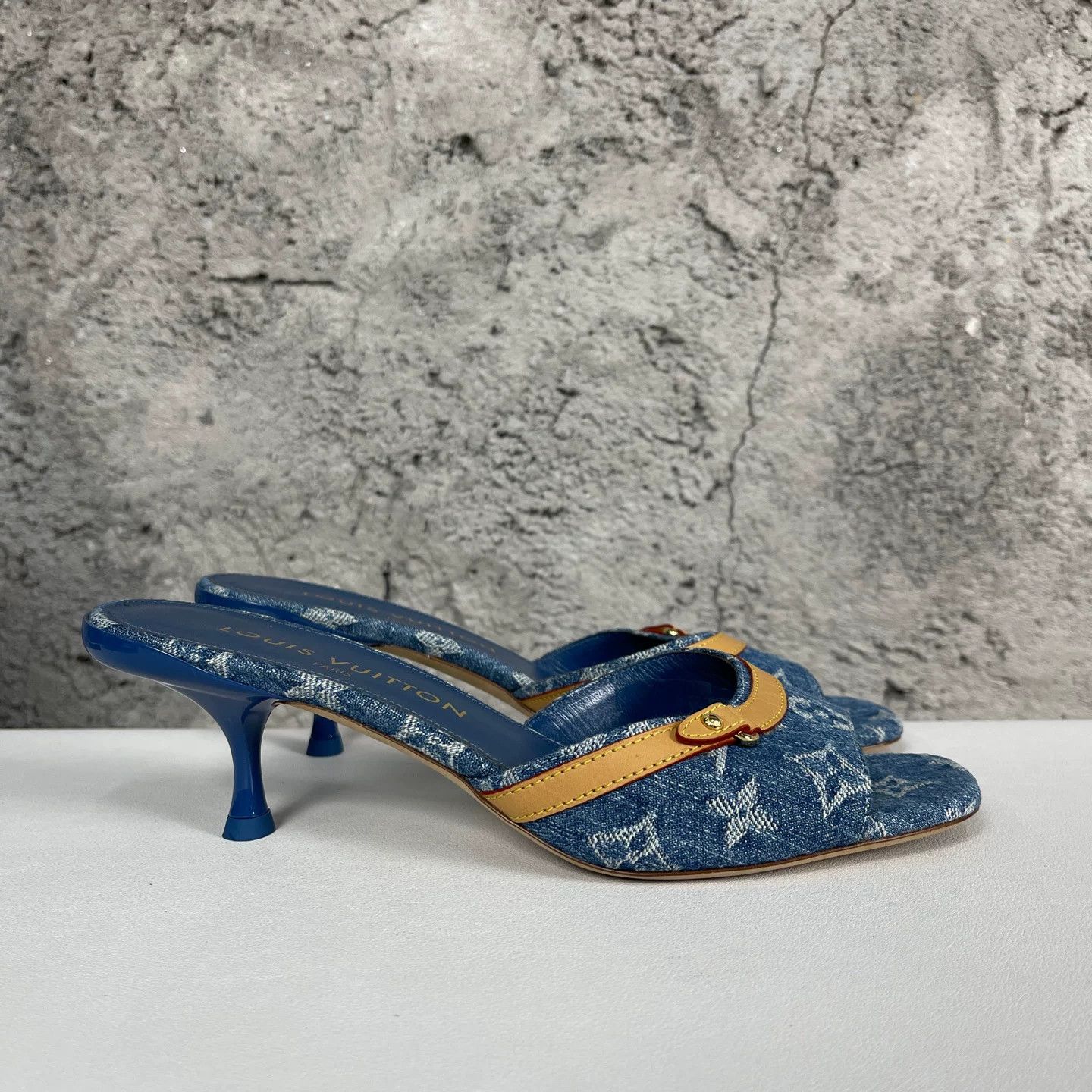 Louis Vuitton Louis Vuitton Monogram Denim Mules Size 37 Size US 7 / IT 37 - 3 Thumbnail