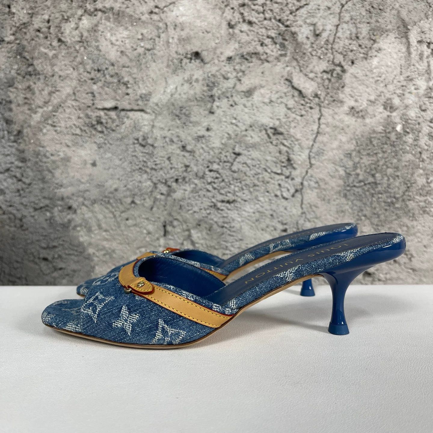 Louis Vuitton Louis Vuitton Monogram Denim Mules Size 37 Size US 7 / IT 37 - 4 Thumbnail