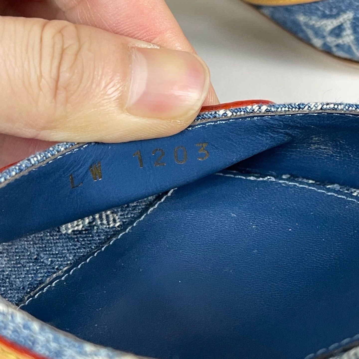Louis Vuitton Louis Vuitton Monogram Denim Mules Size 37 Size US 7 / IT 37 - 10 Thumbnail