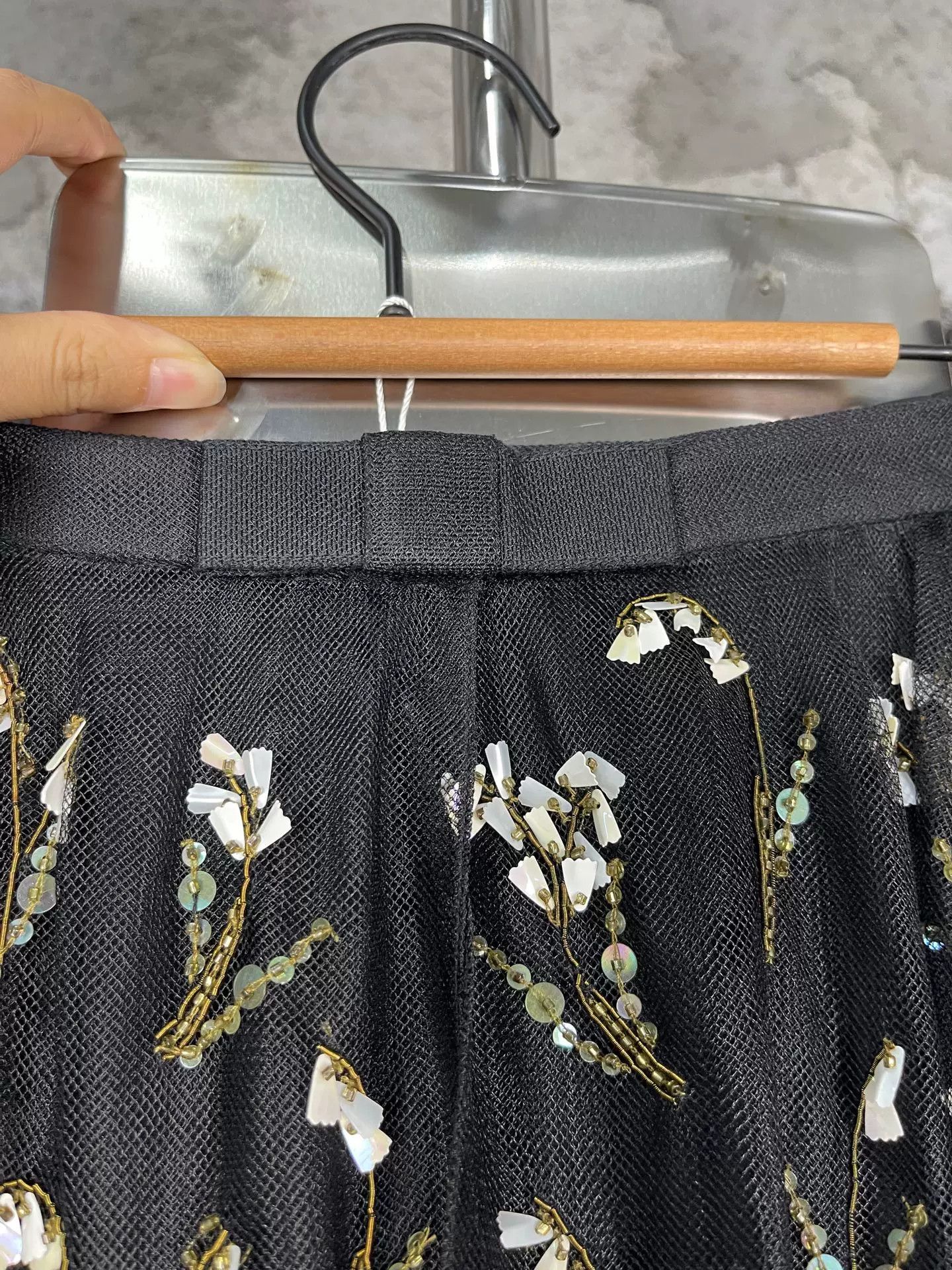 Dior Christian Dior Embroidered Mesh Midi Skirt Size 34 Size 26" / US 2 / IT 38 - 7 Thumbnail