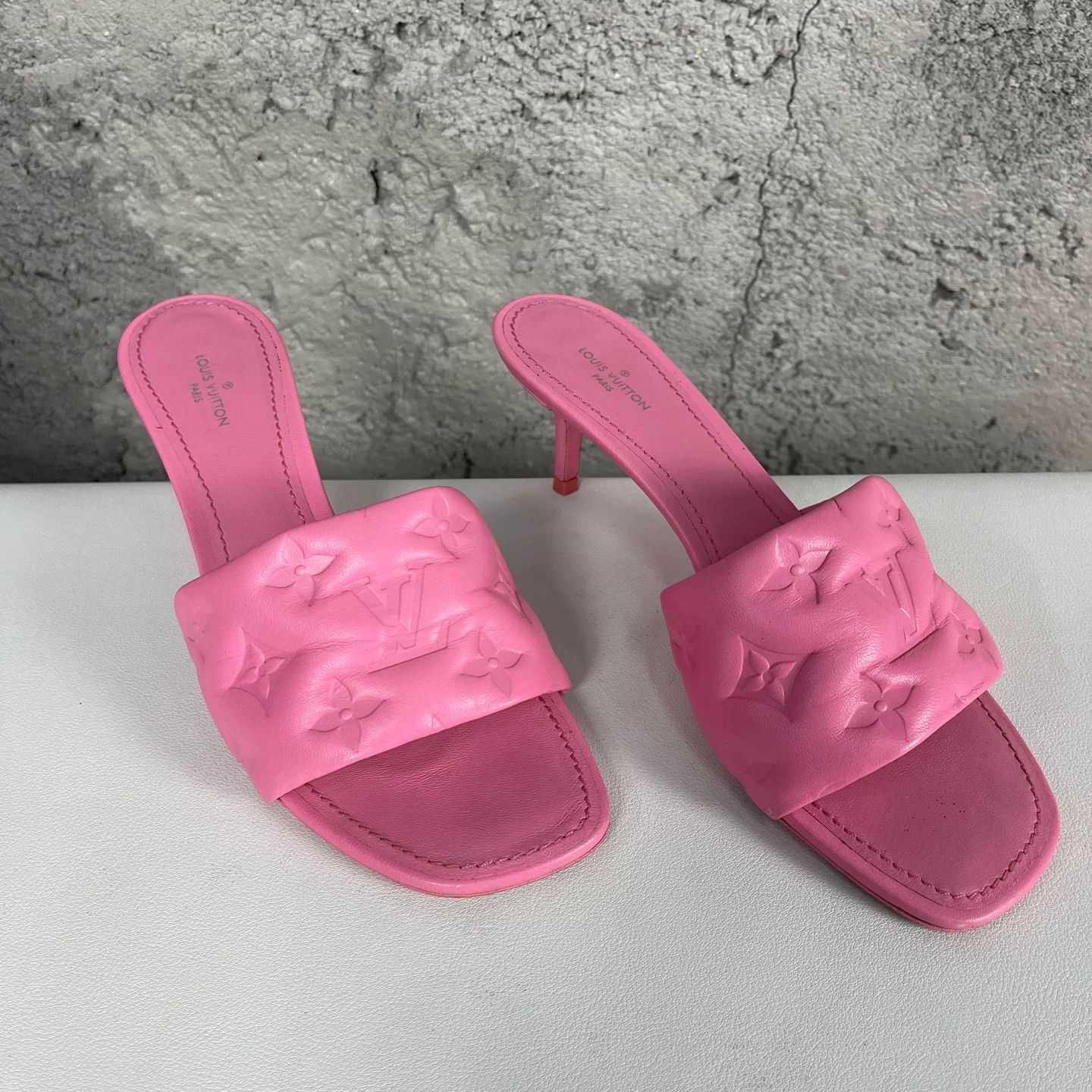 Louis Vuitton Louis Vuitton Pink Quilted Monogram Mules Size 37 Size US 7 / IT 37 - 2 Thumbnail