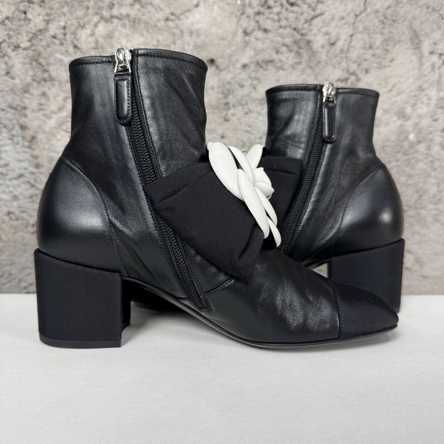 Chanel Chanel Camellia Leather Ankle Boots Size 36.5 Size US 6.5 / IT 36.5 - 6 Thumbnail