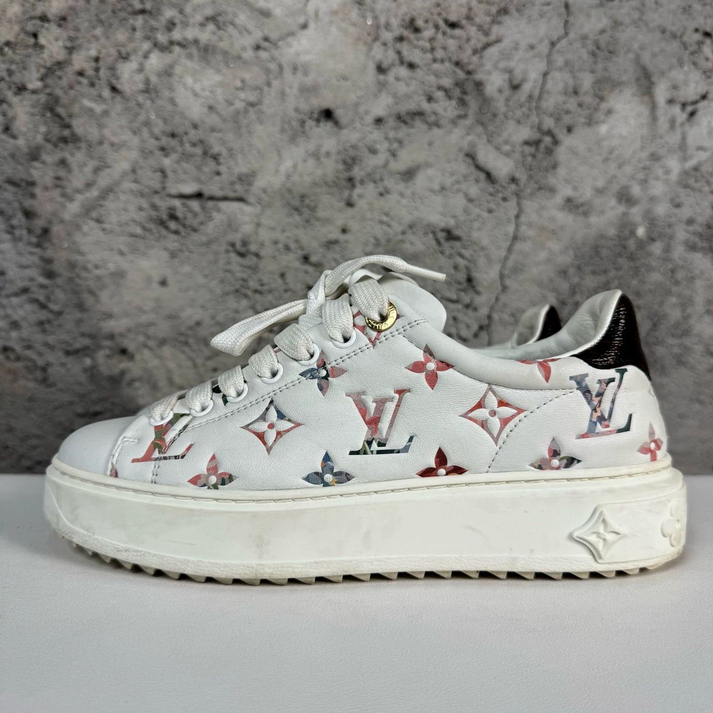 Louis Vuitton Louis Vuitton Monogram Platform Sneakers Size 36 Size US 6 / IT 36 - 4 Thumbnail