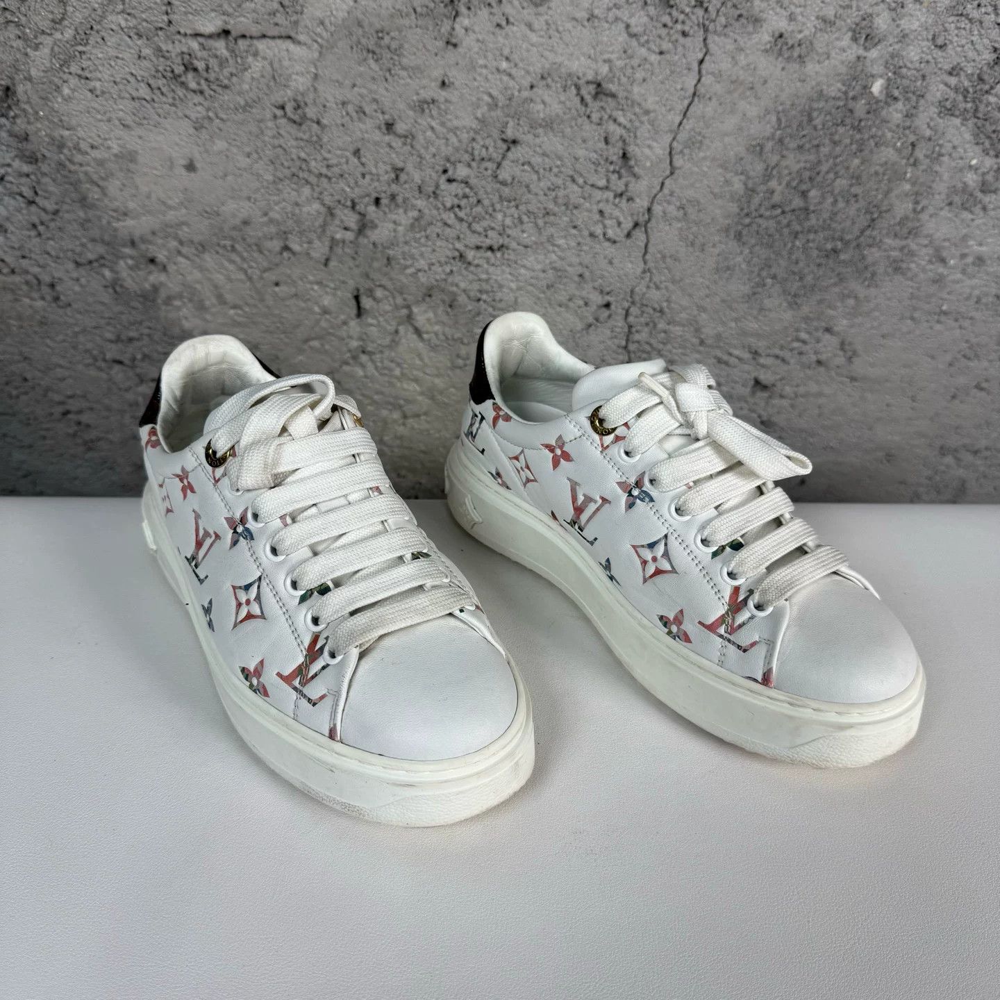 Louis Vuitton Louis Vuitton Monogram Platform Sneakers Size 36 Size US 6 / IT 36 - 2 Thumbnail