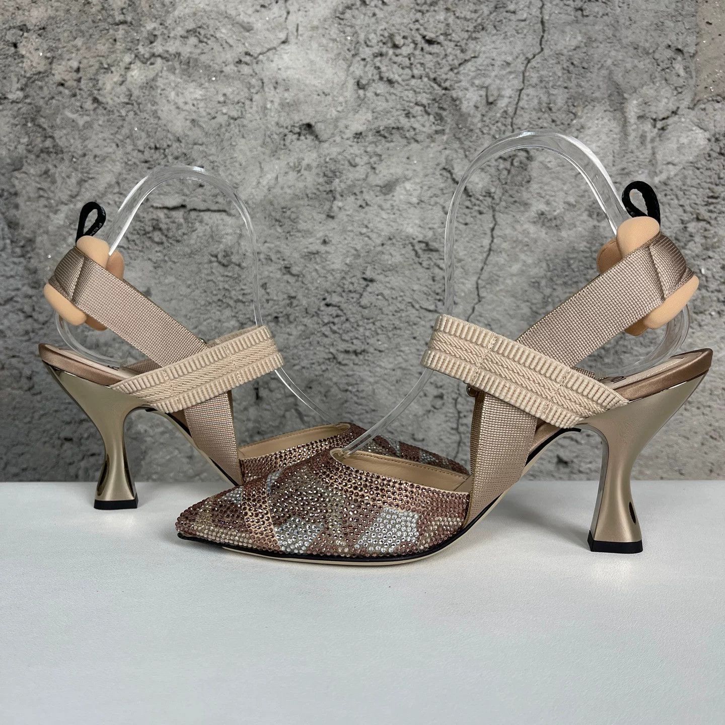 Fendi Fendi Rhinestone Pointed Toe Heels Size 37 Size US 7 / IT 37 - 7 Thumbnail