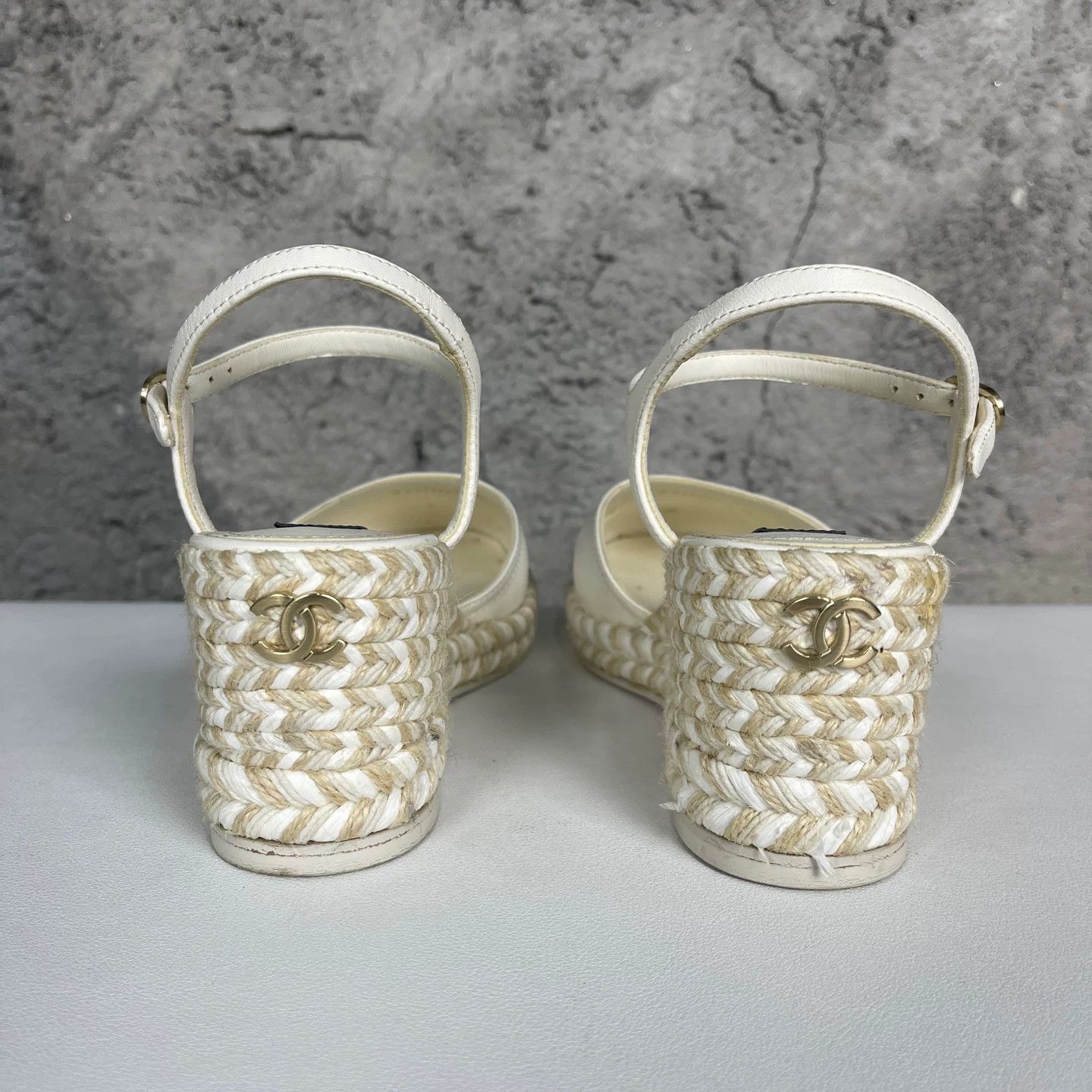 Chanel Chanel Two-Tone Espadrille Wedges Size 36 Size US 5 / IT 35 - 5 Thumbnail