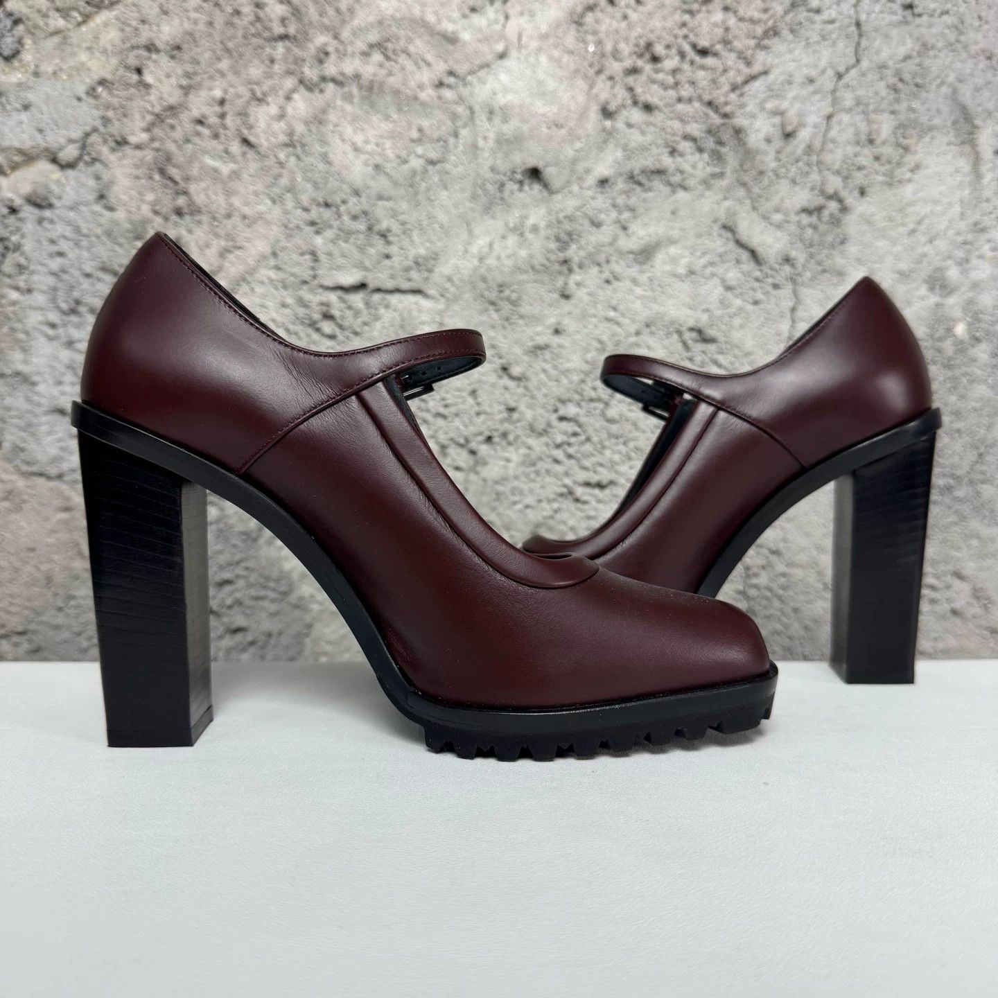 Max Mara Max Mara Lug Sole Mary Jane Heels Size 37 Size US 7 / IT 37 - 6 Thumbnail
