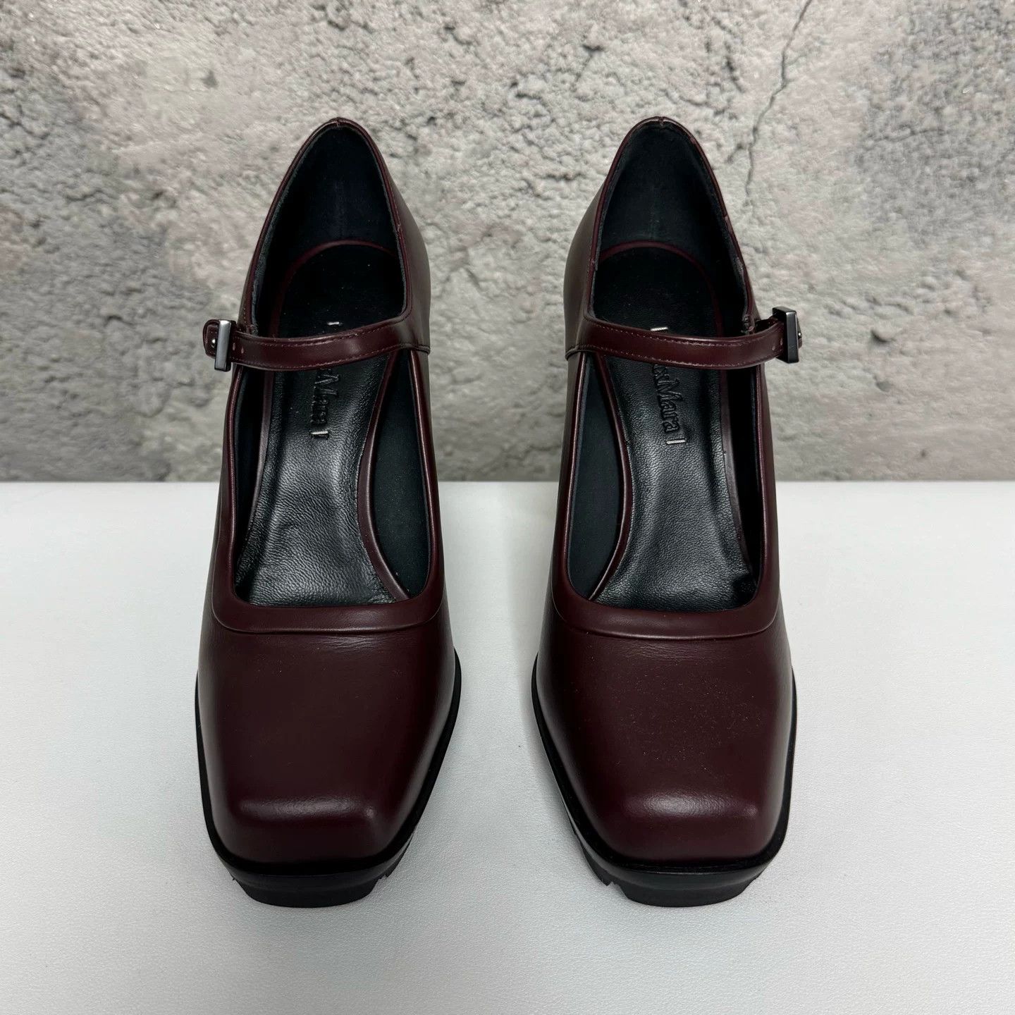 Max Mara Max Mara Lug Sole Mary Jane Heels Size 37 Size US 7 / IT 37 - 8 Thumbnail