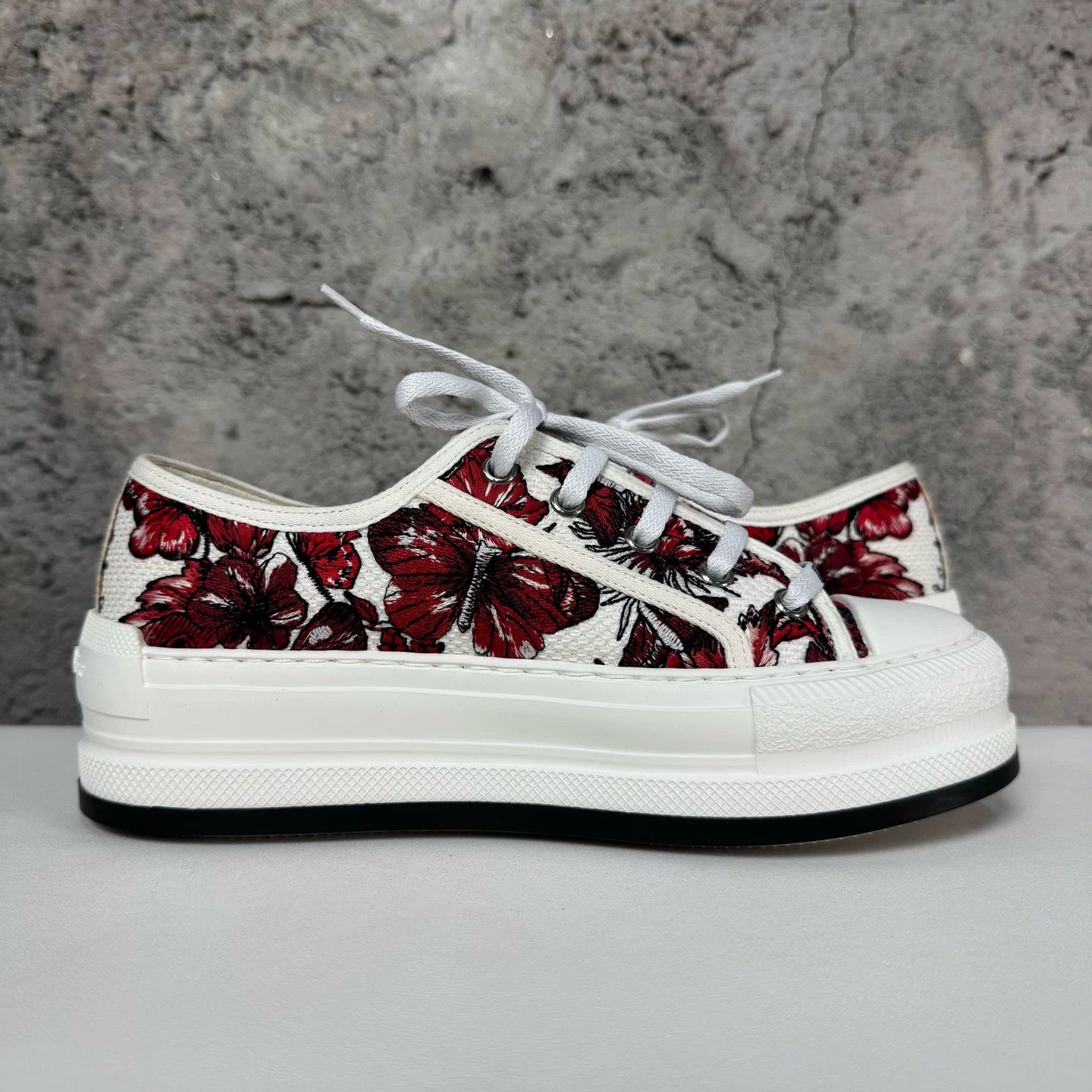 Dior Dior Floral Platform Sneakers Size 36 Size US 6 / IT 36 - 6 Thumbnail