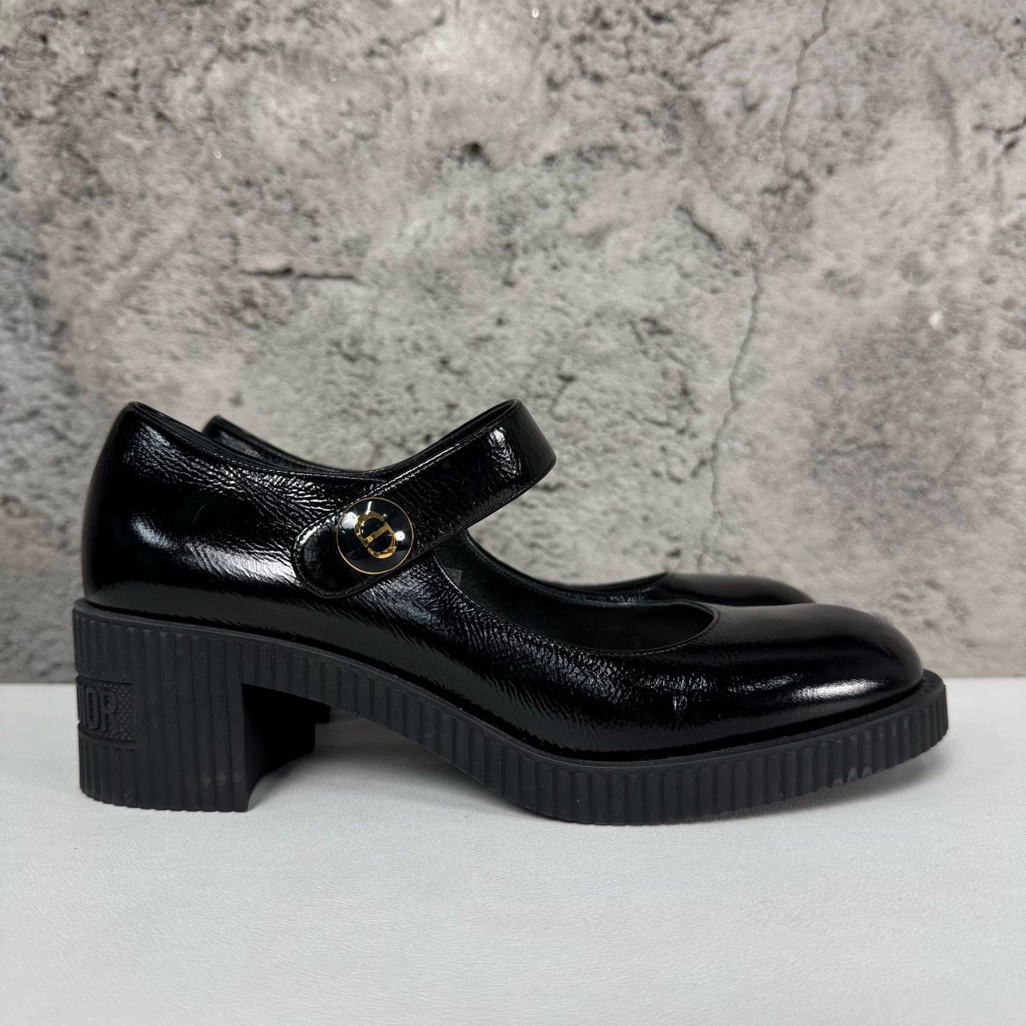 Dior Dior Patent Mary Jane Heels Size 36.5 Size US 5.5 / IT 35.5 - 3 Thumbnail