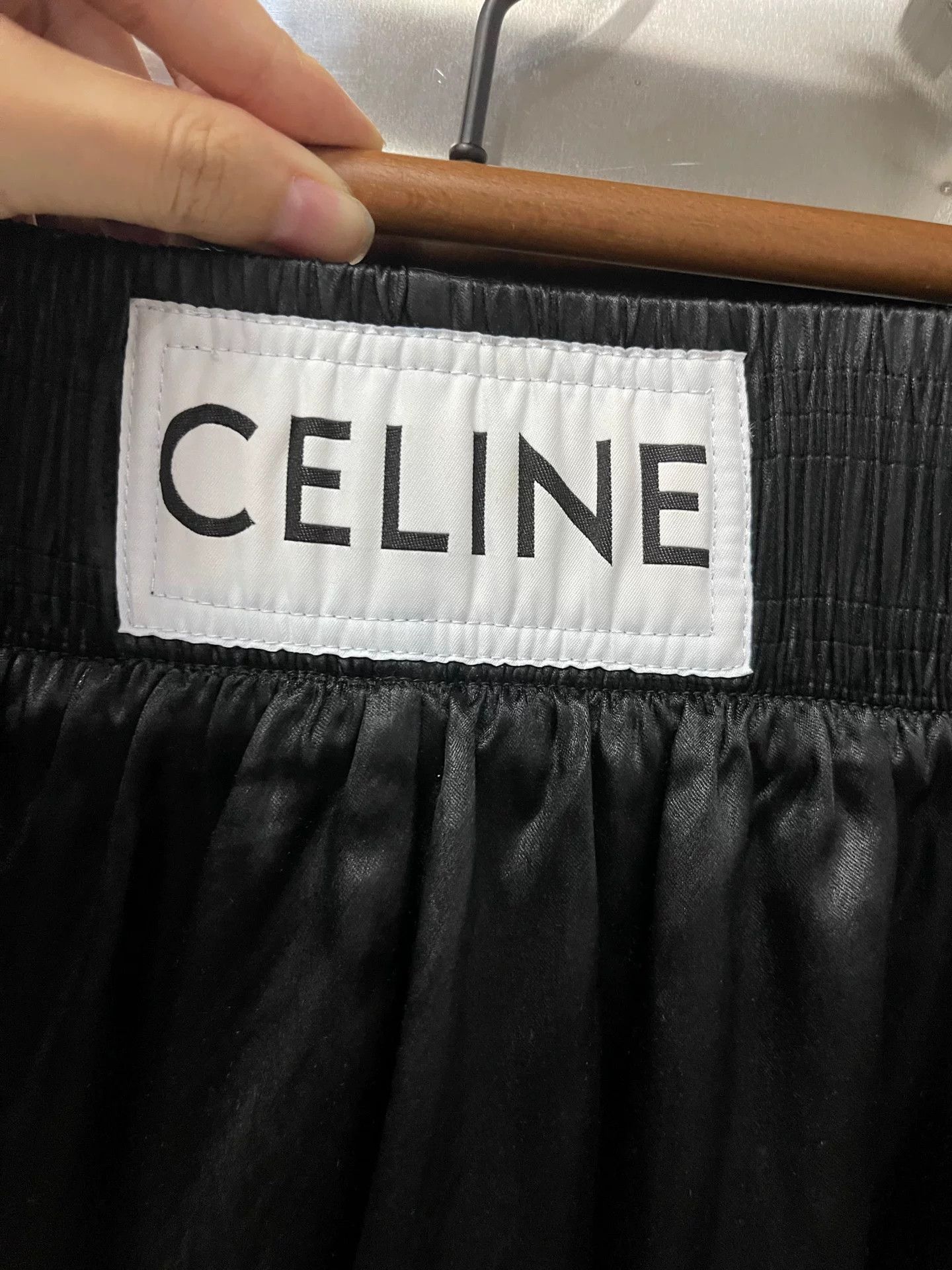 Celine Celine Logo Elastic Waistband Shorts Size 36 Size 26" / US 2 / IT 38 - 6 Thumbnail