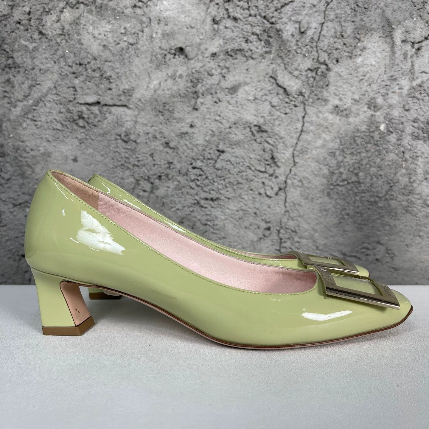 Roger Vivier Roger Vivier Patent Heels Size 36.5 Size US 6.5 / IT 36.5 - 3 Thumbnail