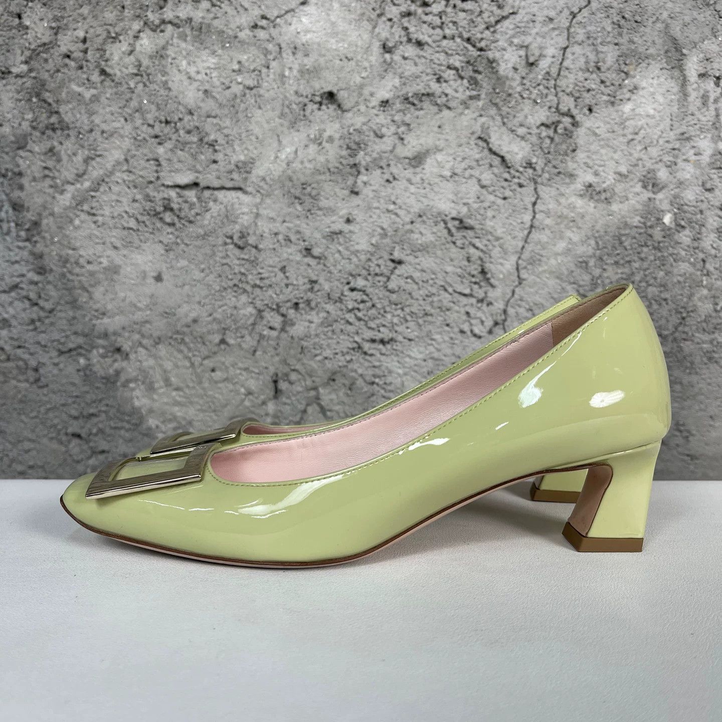 Roger Vivier Roger Vivier Patent Heels Size 36.5 Size US 6.5 / IT 36.5 - 4 Thumbnail