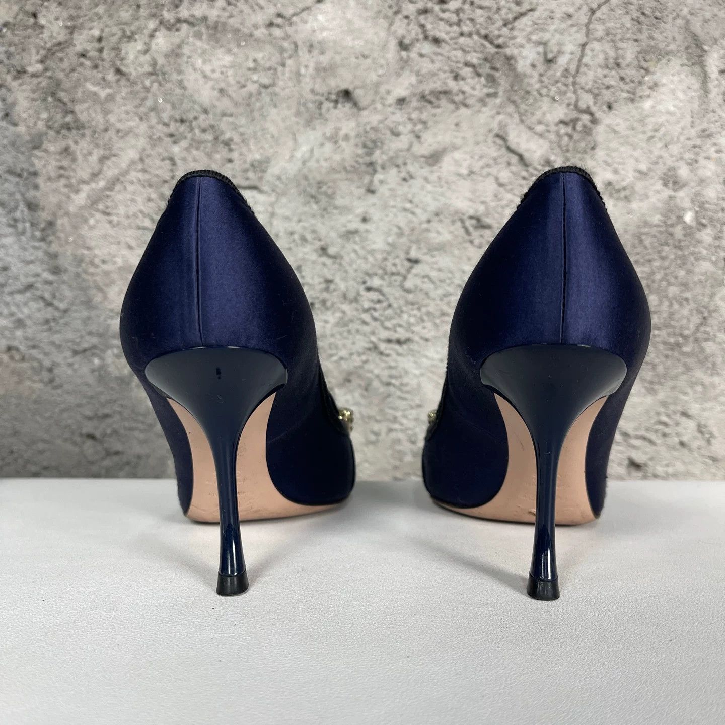 Roger Vivier Roger Vivier Crystal Buckle Satin Heels Size 36.5 Size US 6.5 / IT 36.5 - 5 Thumbnail