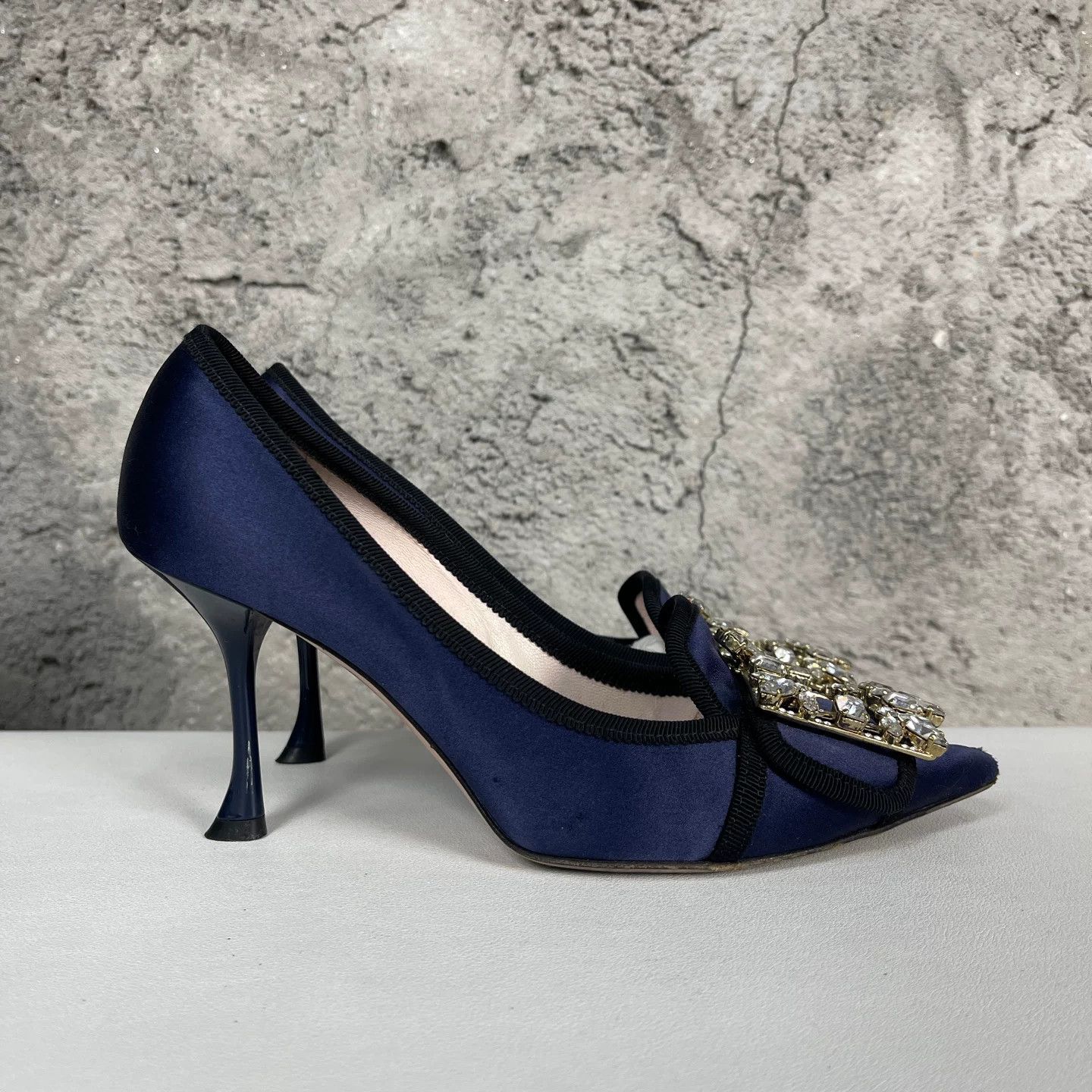 Roger Vivier Roger Vivier Crystal Buckle Satin Heels Size 36.5 Size US 6.5 / IT 36.5 - 3 Thumbnail