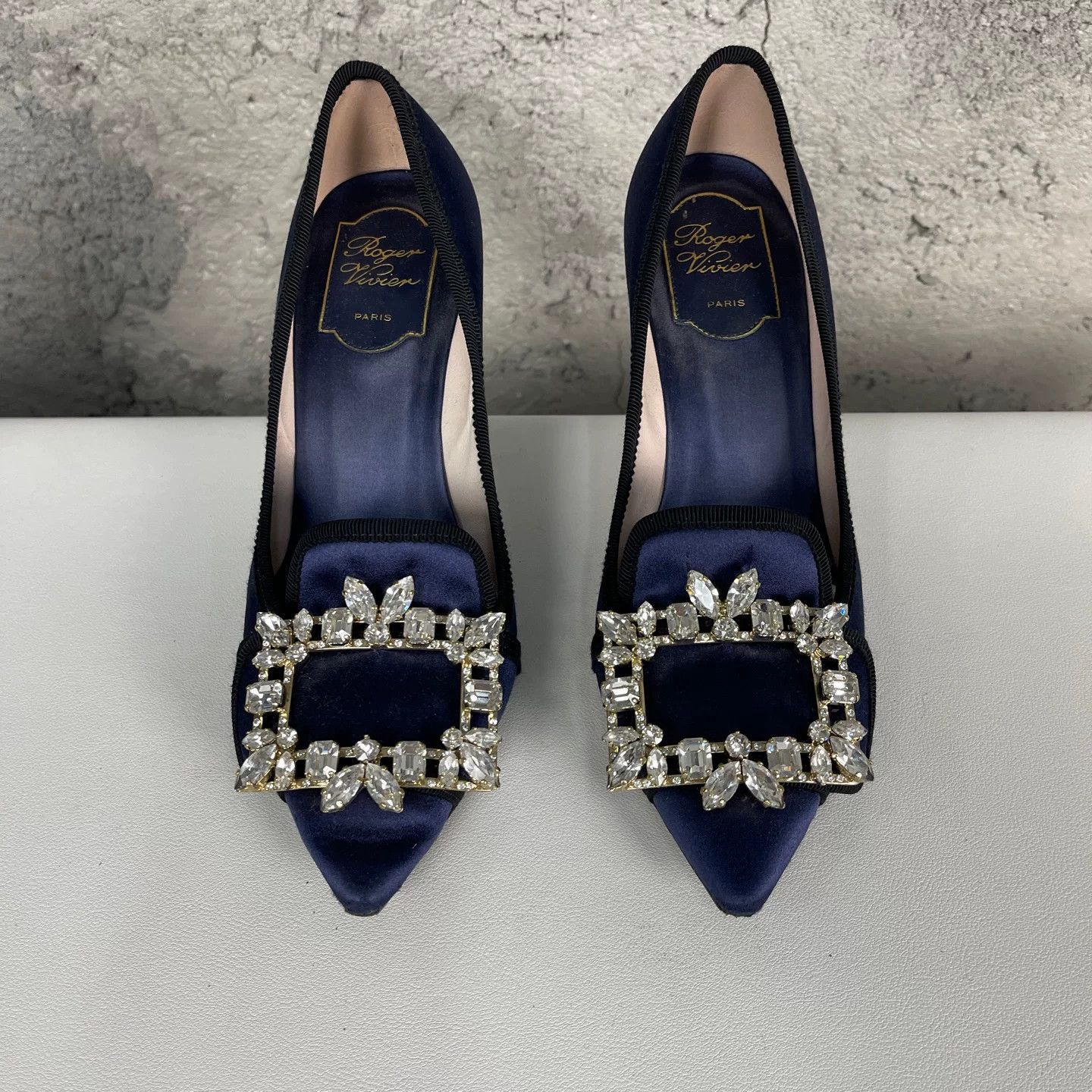 Roger Vivier Roger Vivier Crystal Buckle Satin Heels Size 36.5 Size US 6.5 / IT 36.5 - 8 Thumbnail