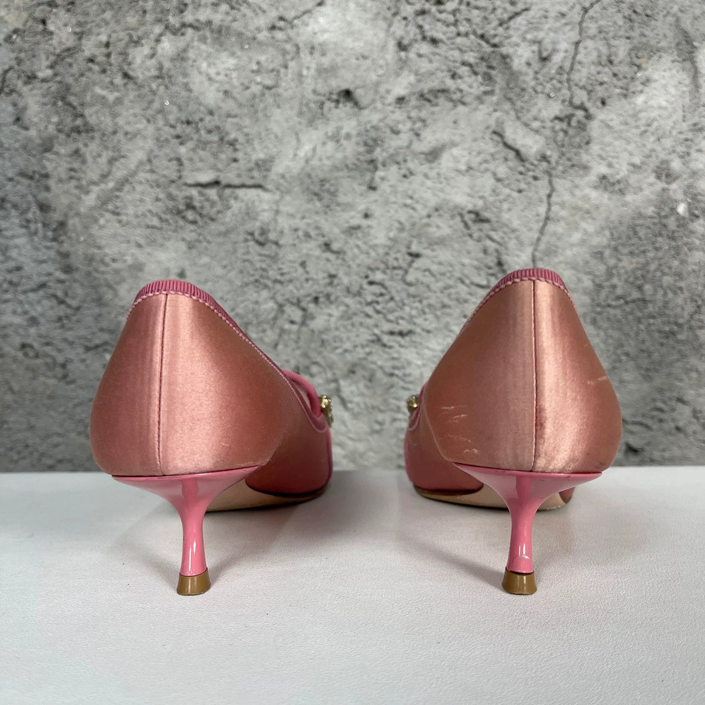 Roger Vivier Roger Vivier Rhinestone Buckle Pumps Size 36.5 Size US 6.5 / IT 36.5 - 5 Thumbnail